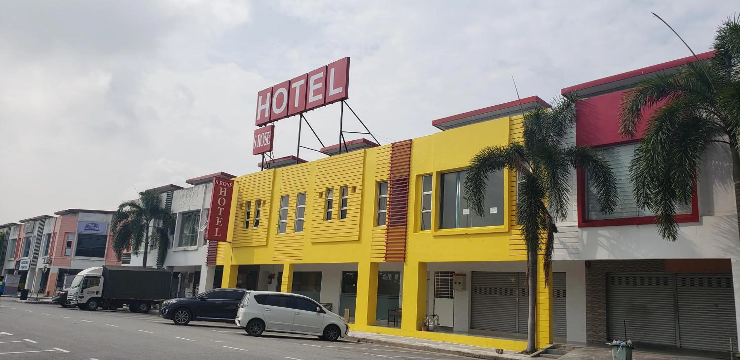 Street view in S Rose Hotel Sepang
