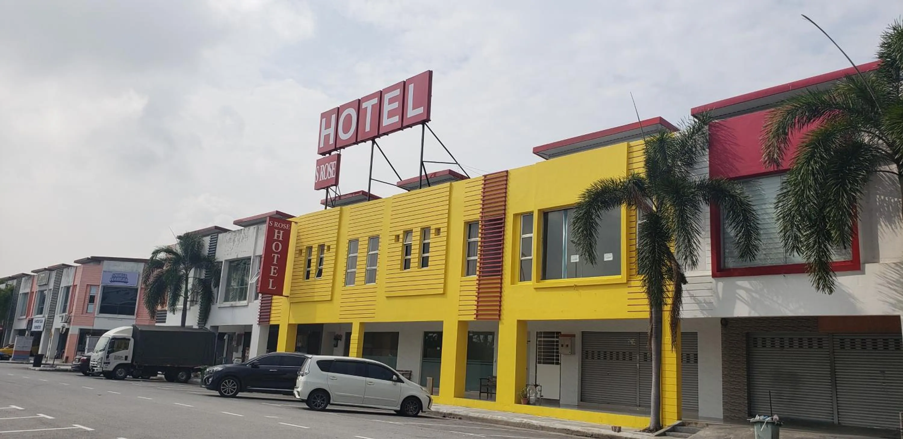 Street view in S Rose Hotel Sepang