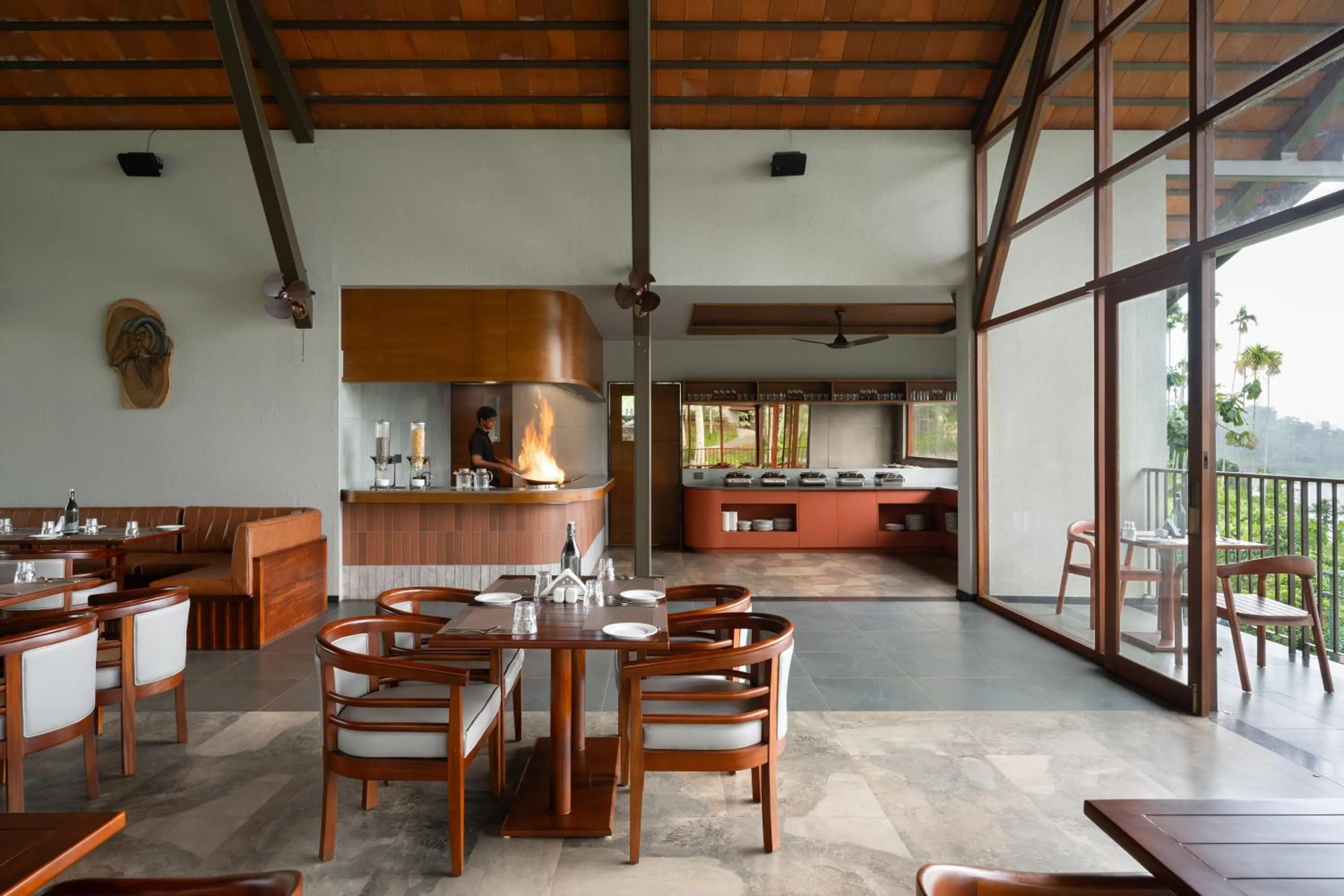 Restaurant/places to eat in Sterling Lontano Waterfront Wayanad