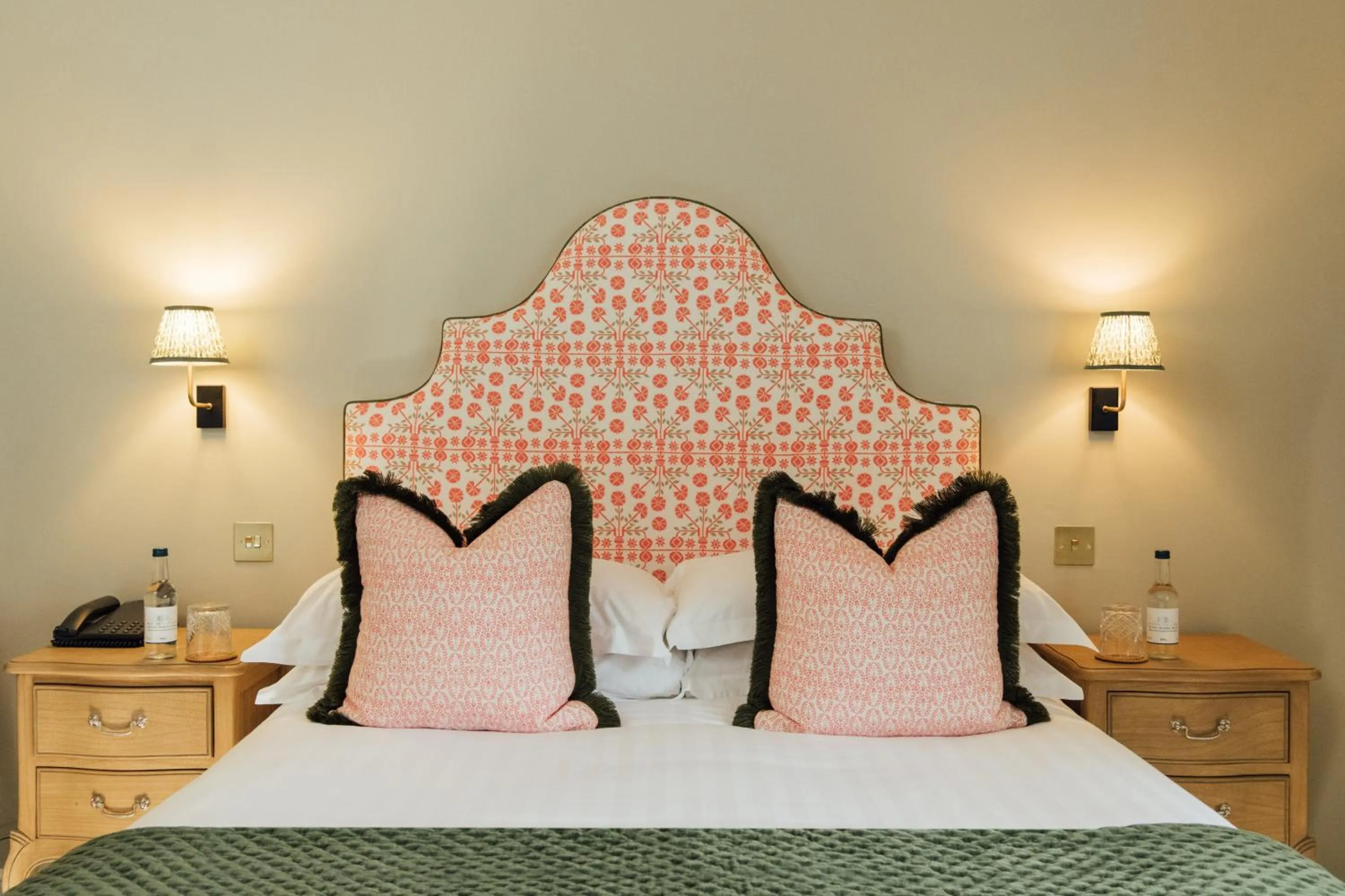 Bed in The Farmhouse at Redcoats