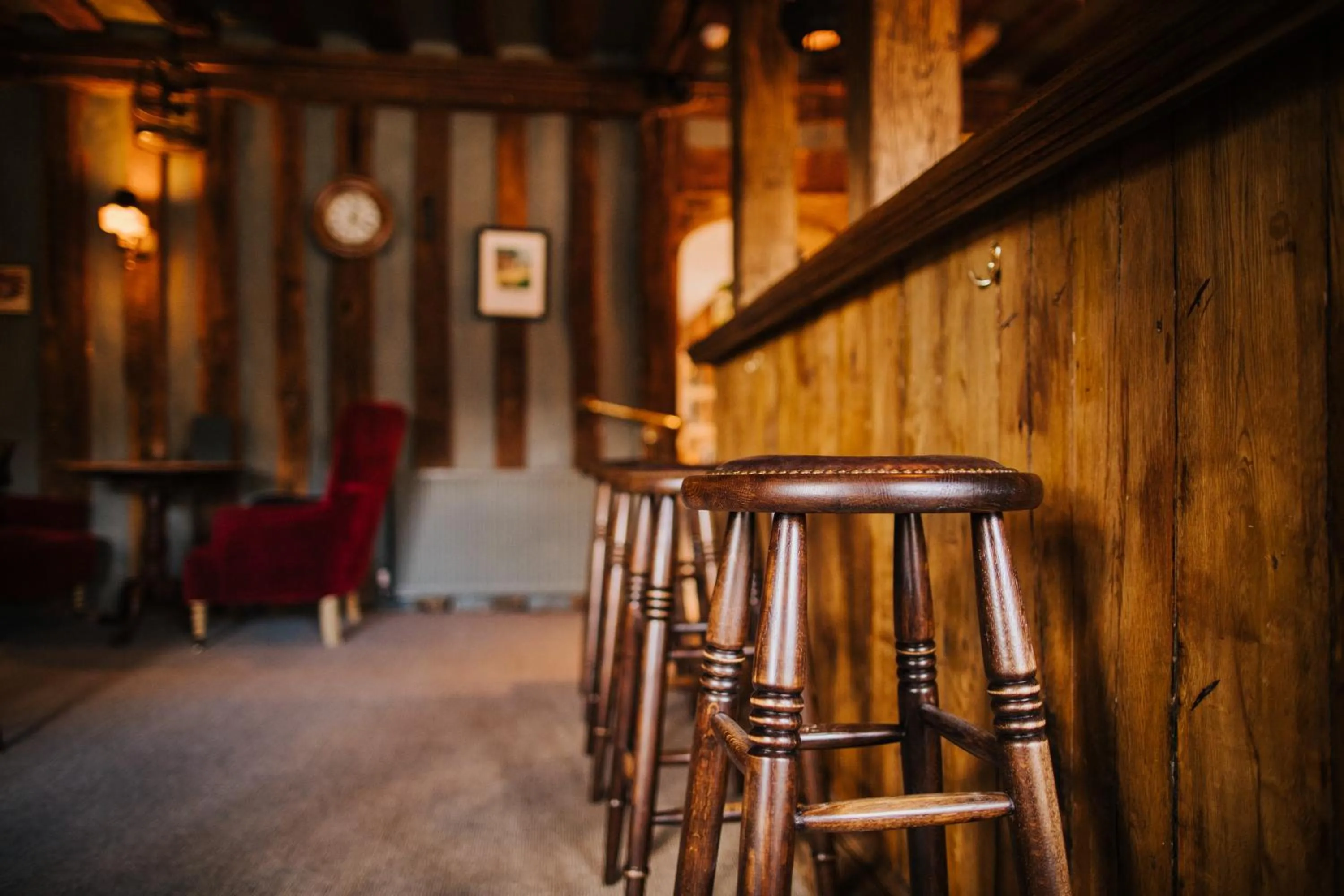 Lounge or bar in The Farmhouse at Redcoats