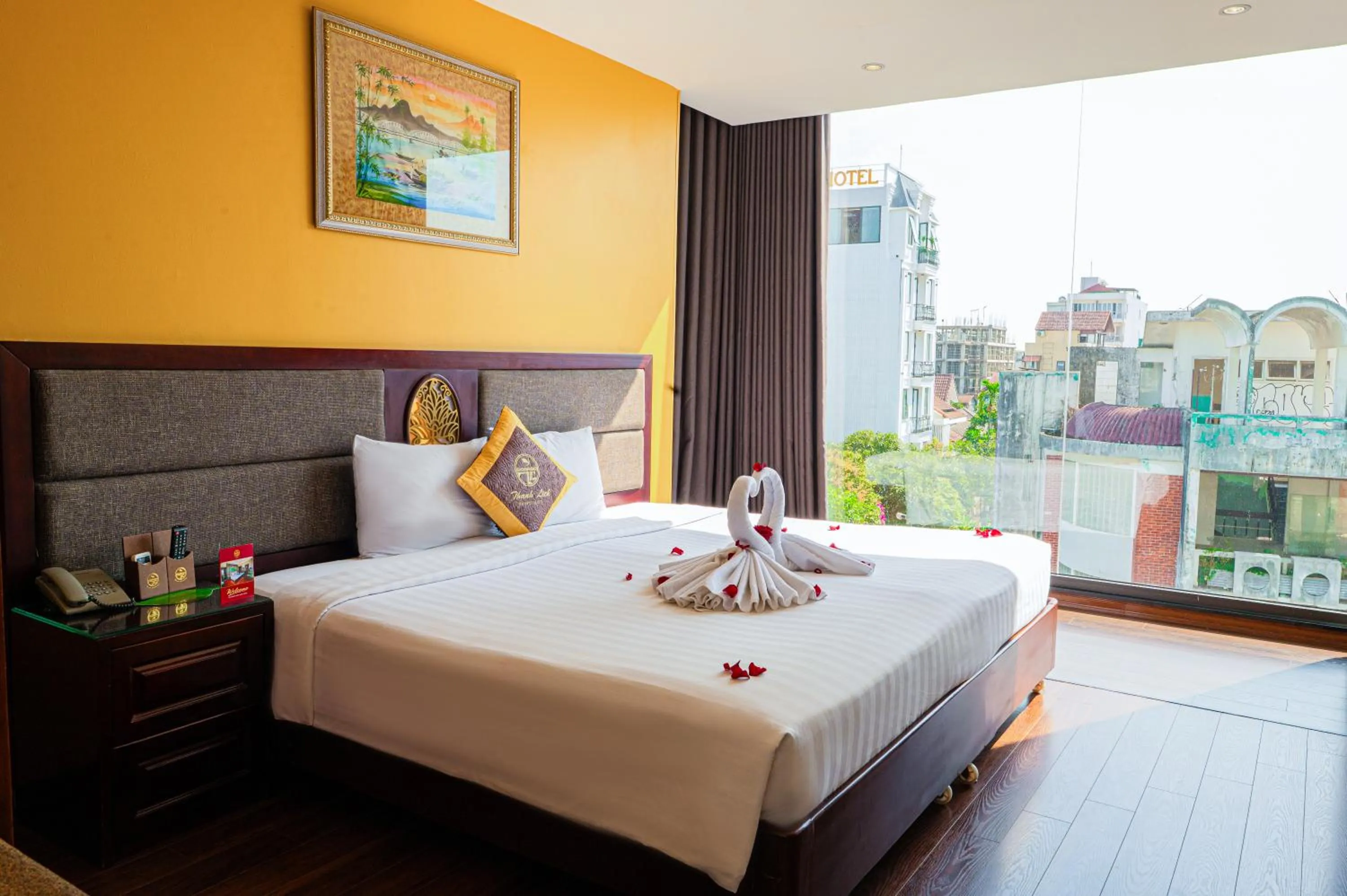 View (from property/room), Bed in Thanh Lich Hue Hotel