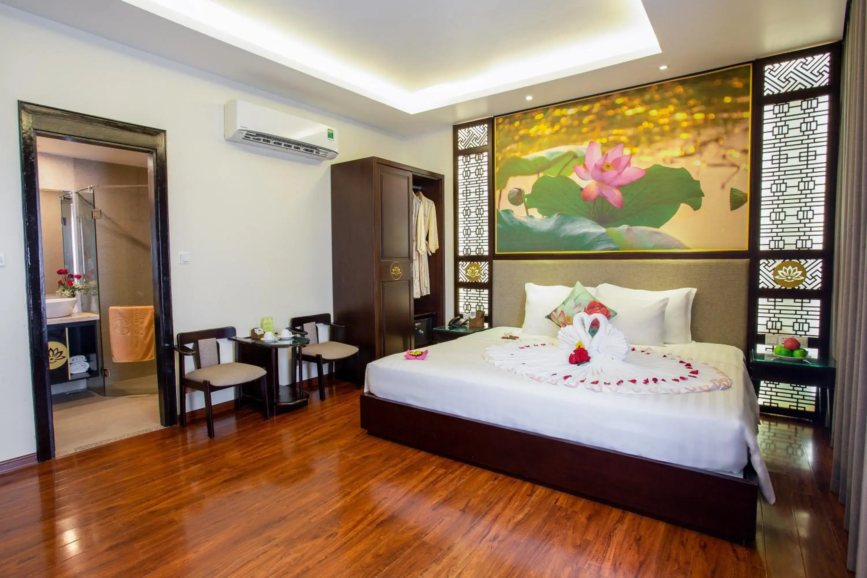 Suite with City View in Thanh Lich Hue Hotel Suite with City View in Thanh Lich Hue Hotel
