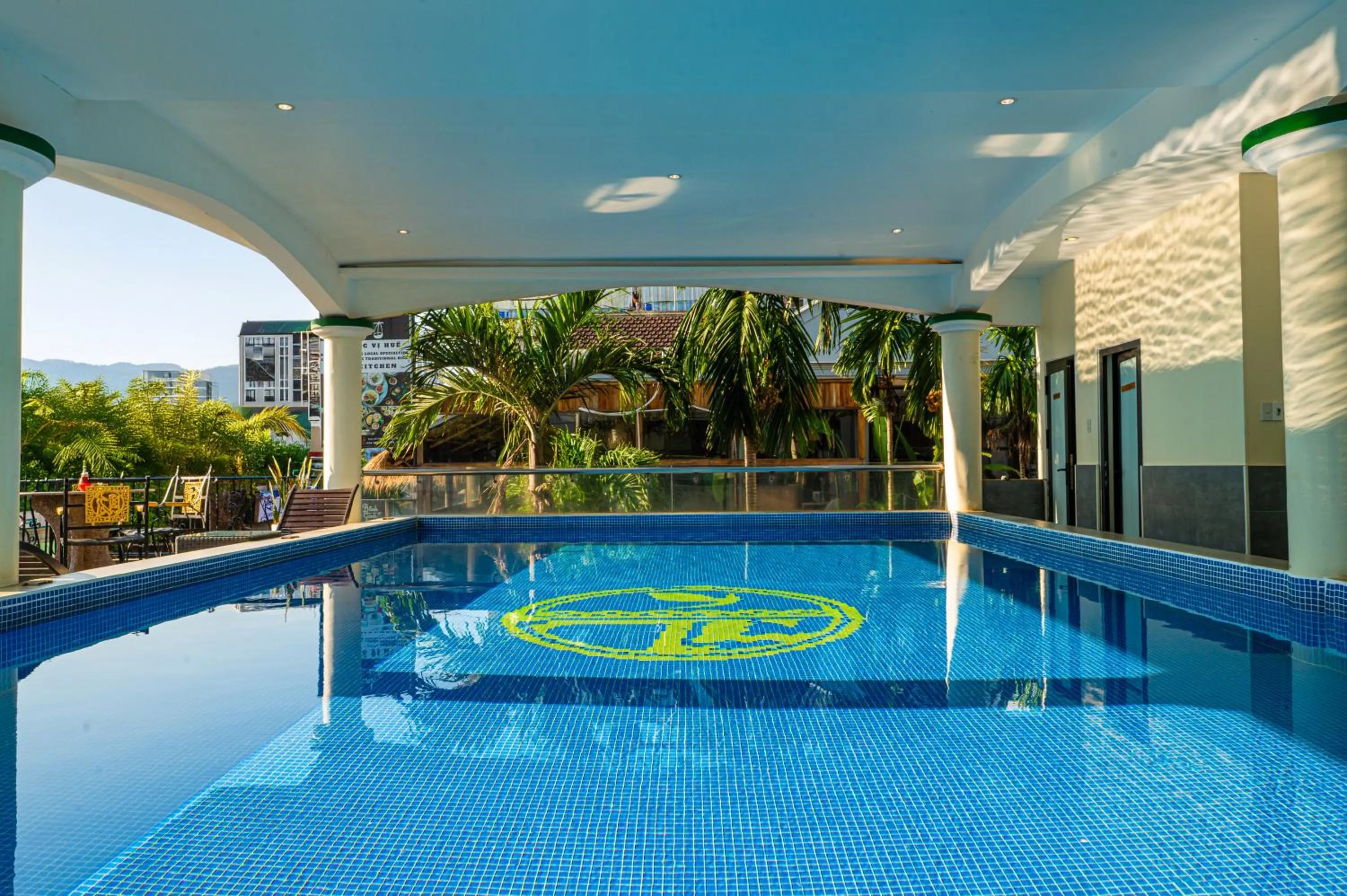 Swimming pool in Thanh Lich Hue Hotel