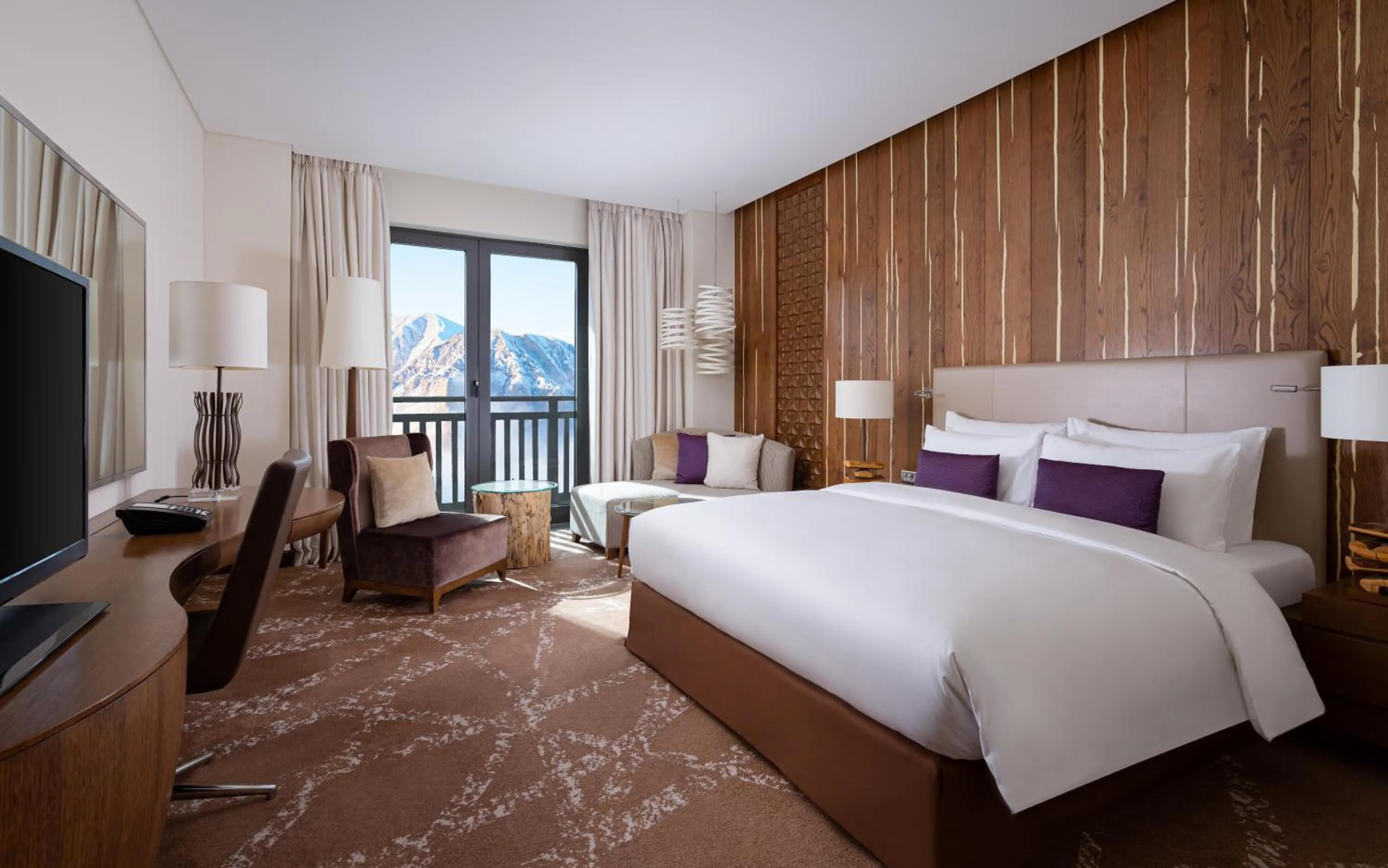 Bed in Park Chalet, Shahdag, Autograph Collection