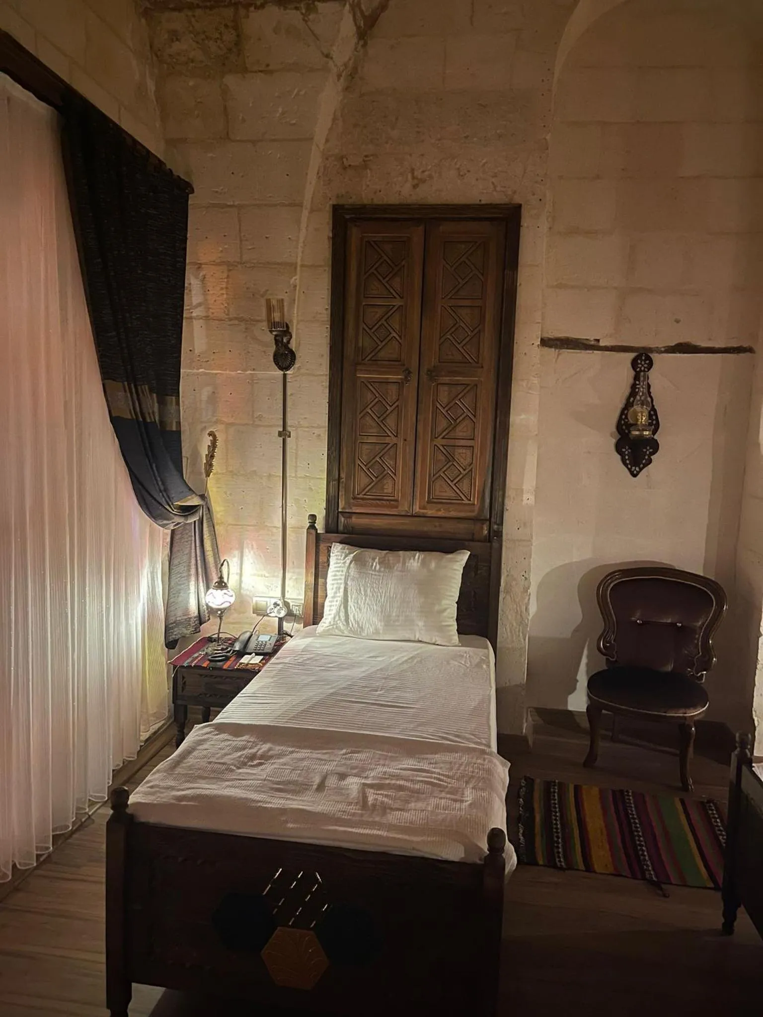 Guests, Bed in ABGAR Otel