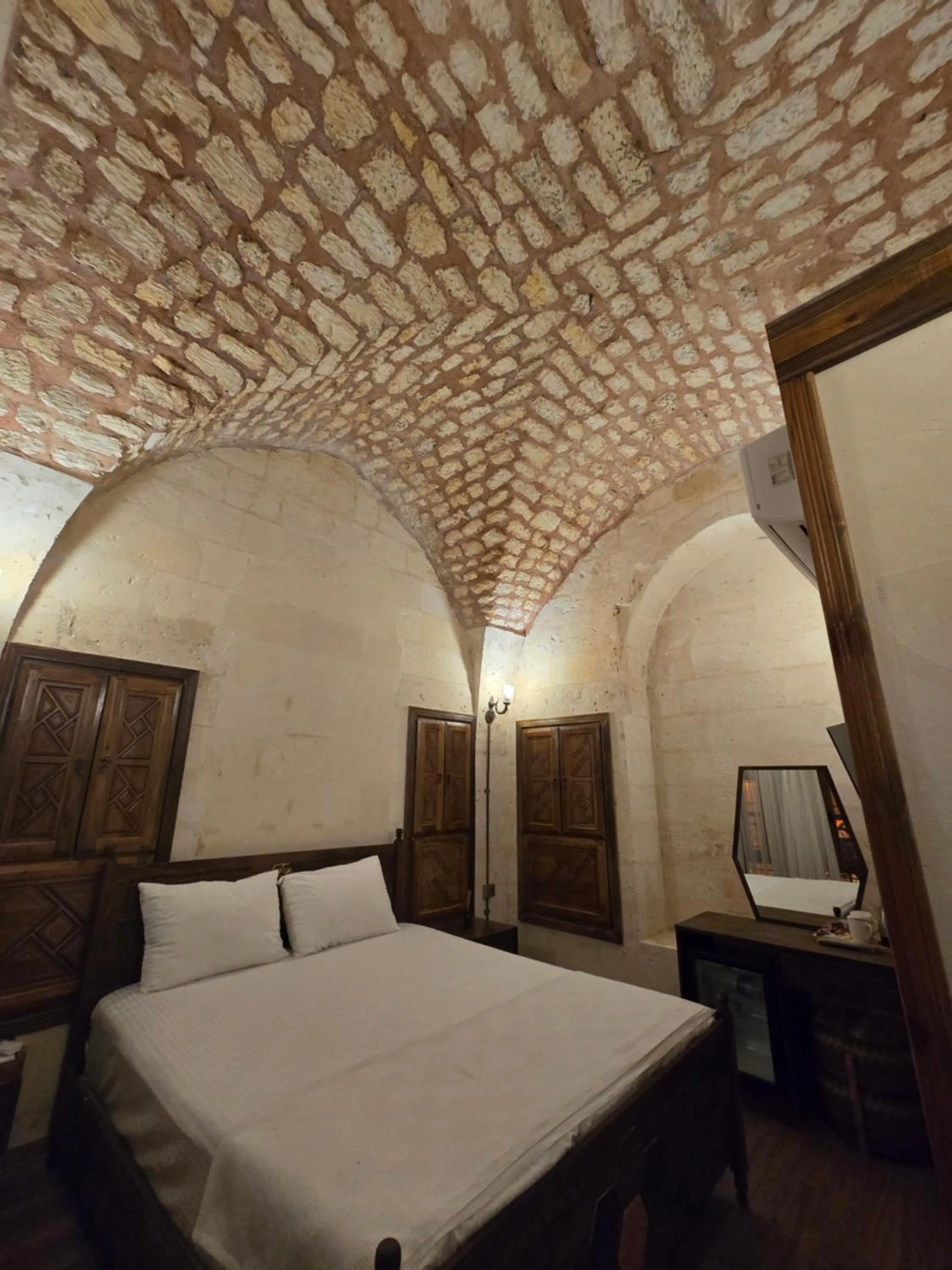 Guests, Bed in ABGAR Otel