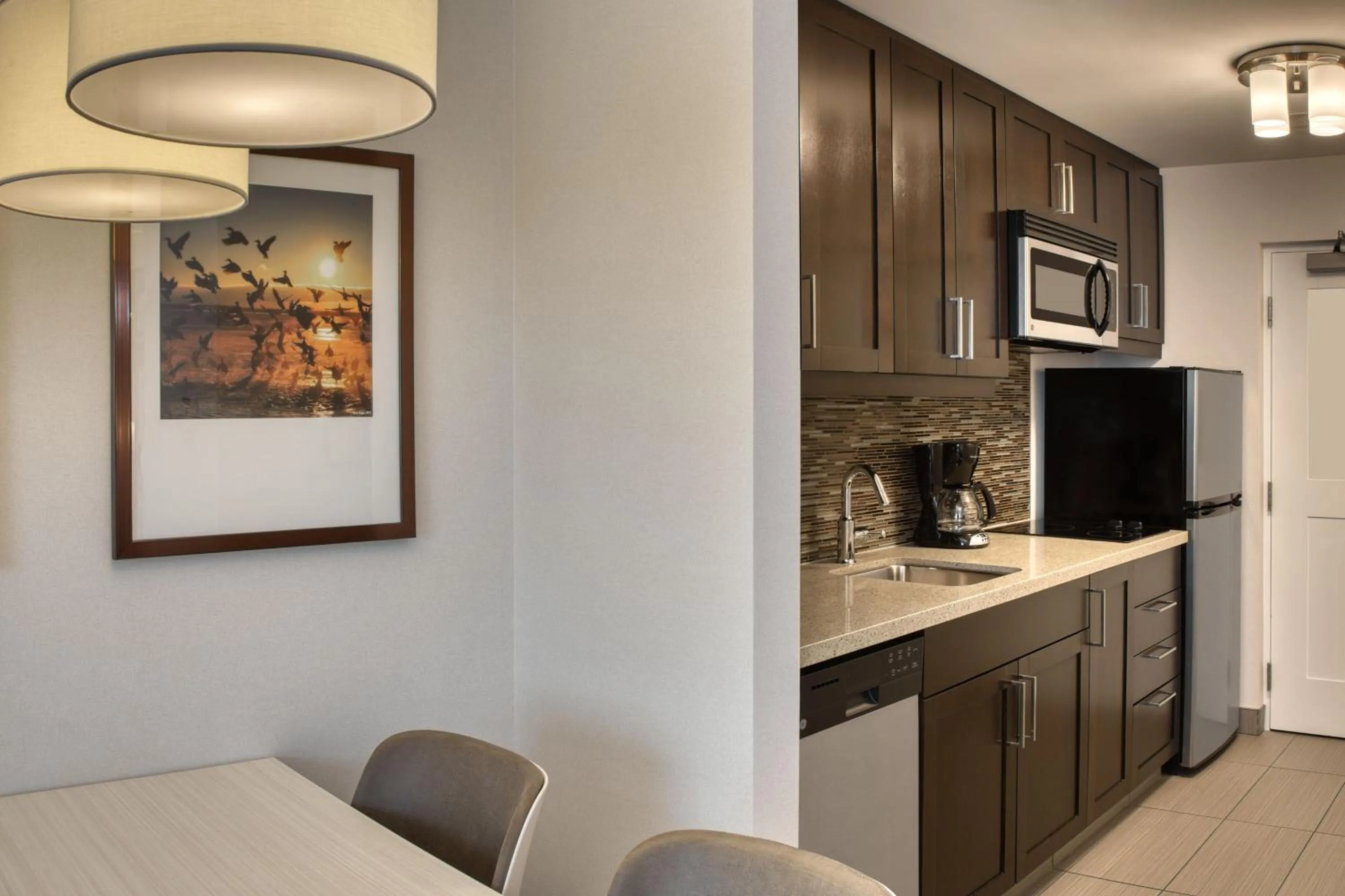 Kitchen or kitchenette in TownePlace Suites by Marriott Belleville