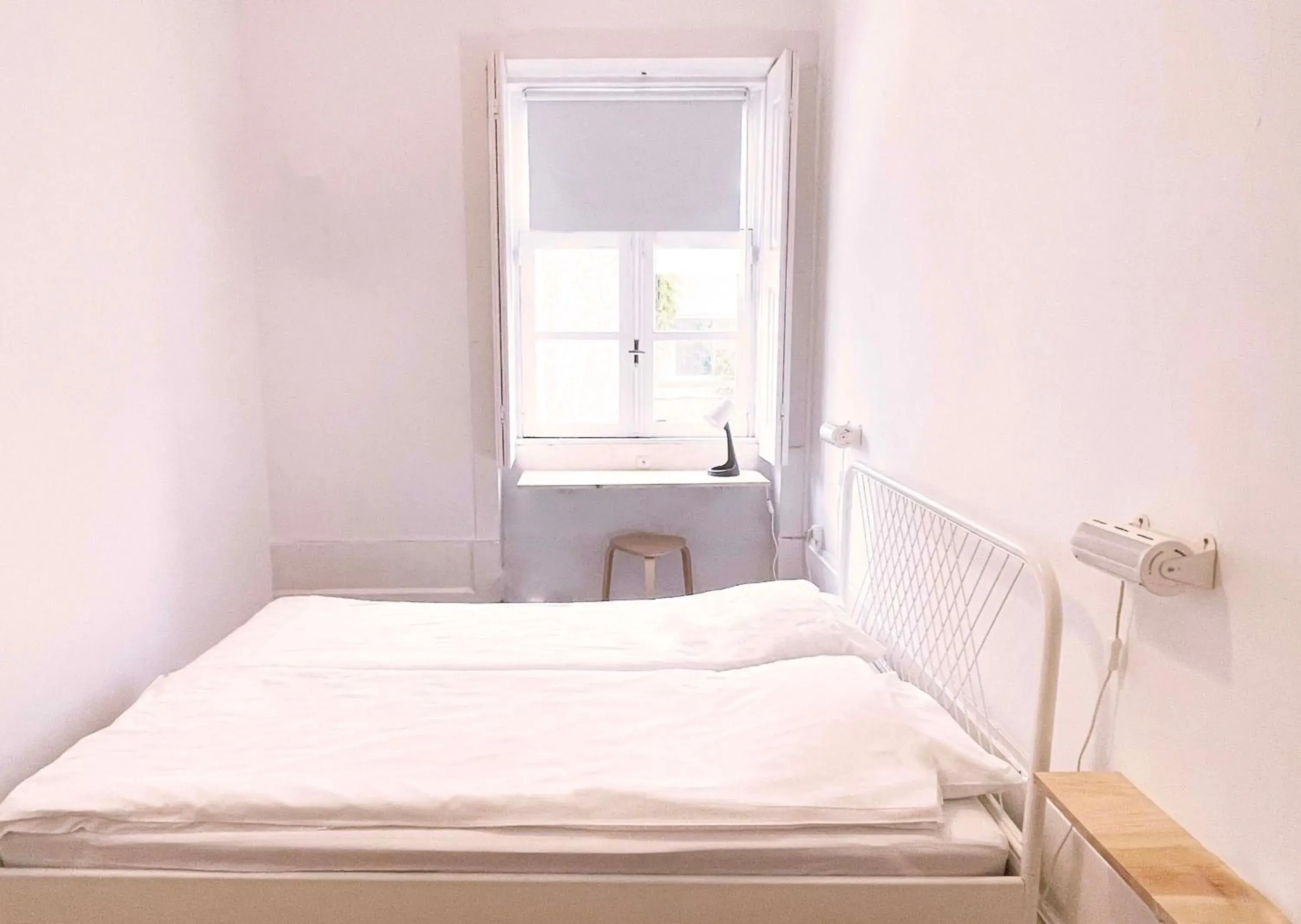 Small Double Room in Hostel Alegria Small Double Room in Hostel Alegria