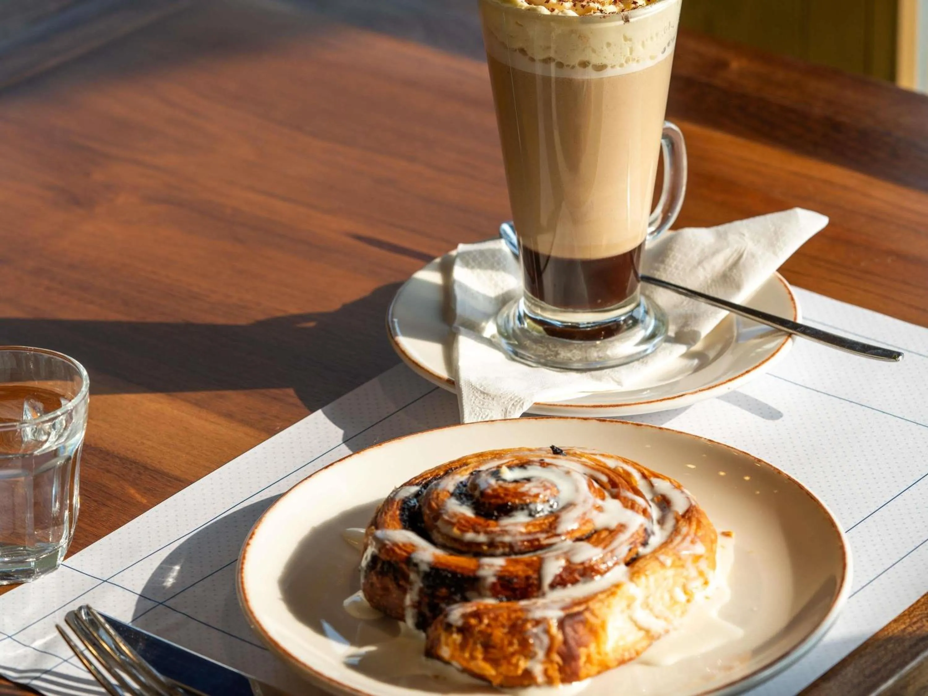 Restaurant/places to eat in ibis Pilar