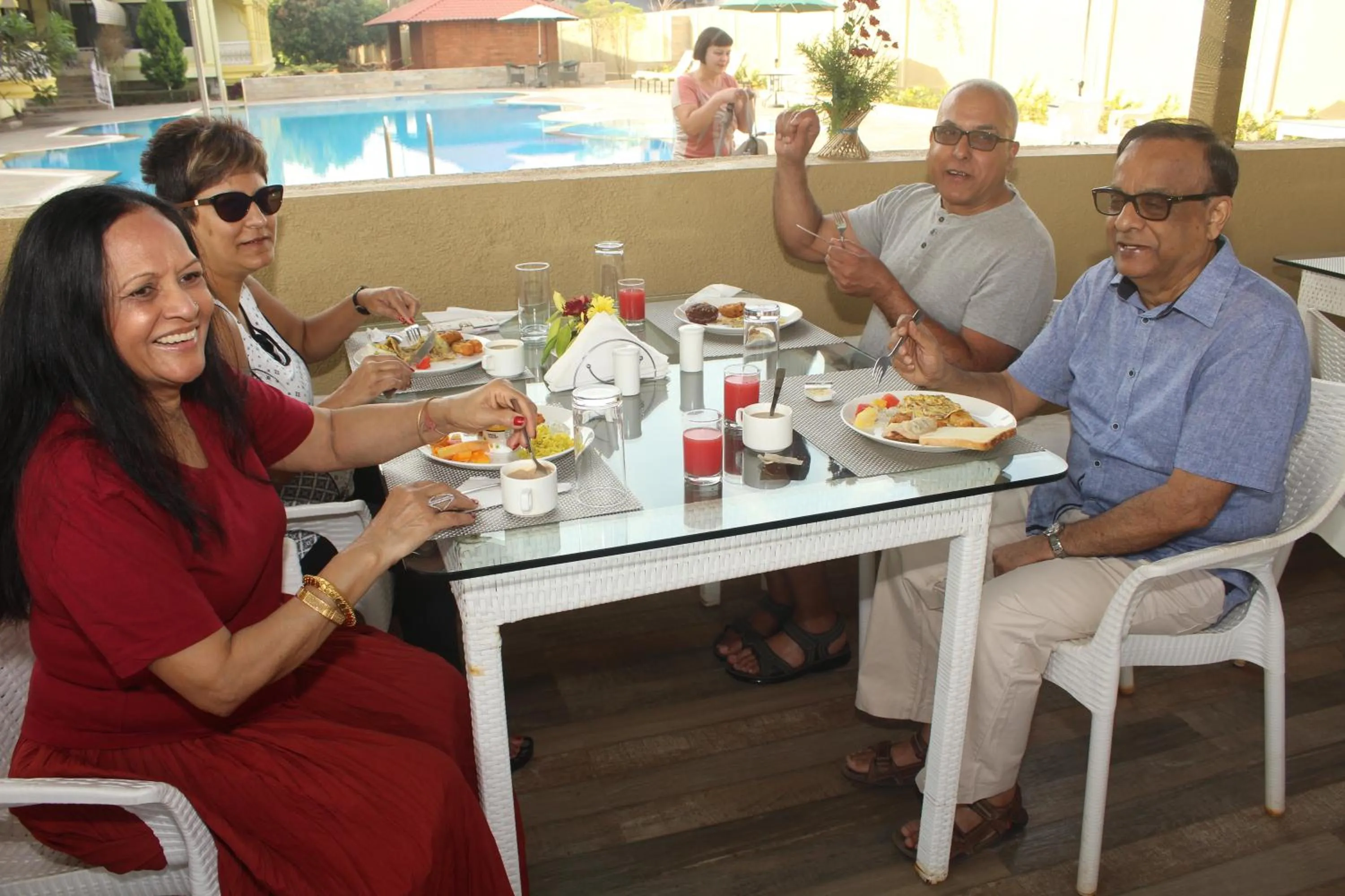 Food and drinks in Praia Da Oura - Boutique Resort