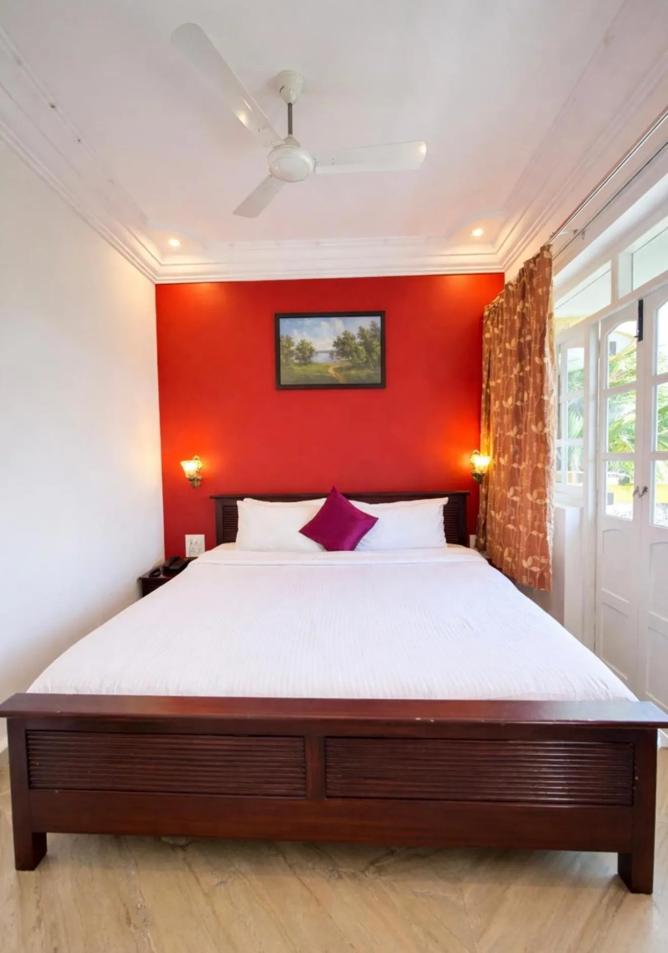 Bathroom, Bed in Praia Da Oura Boutique Resort ,Goa