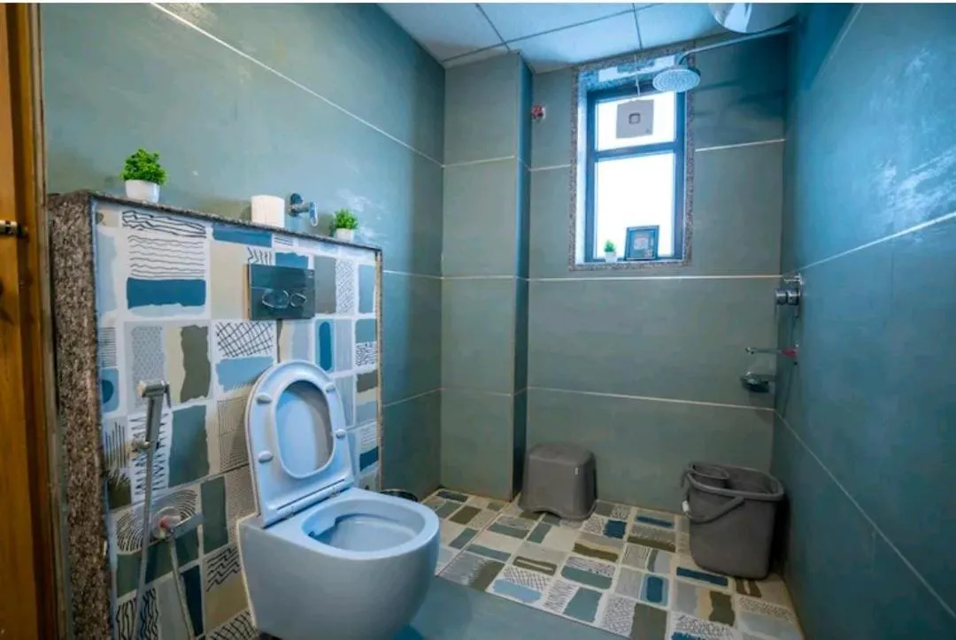 Toilet in Vacanza by Westay Luxury Home