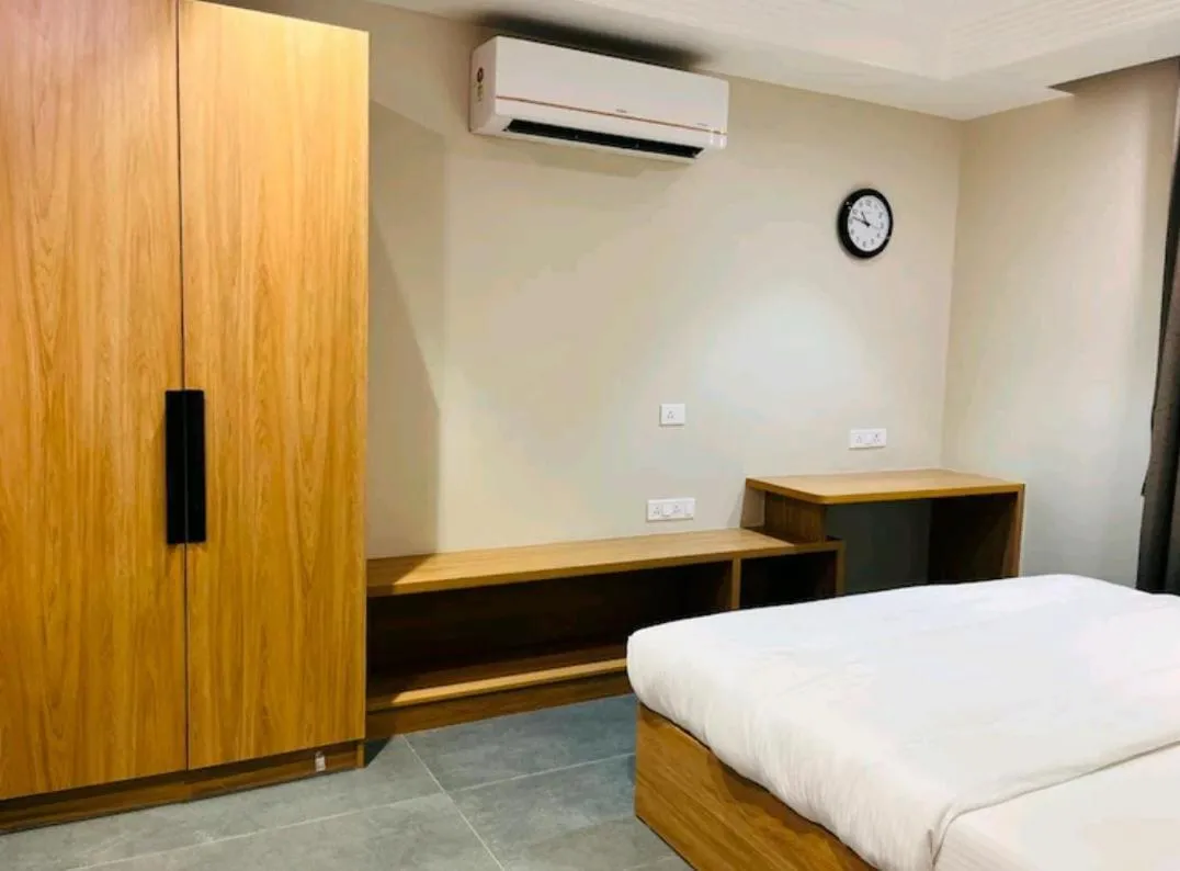 Bedroom in Vacanza by Westay Luxury Home