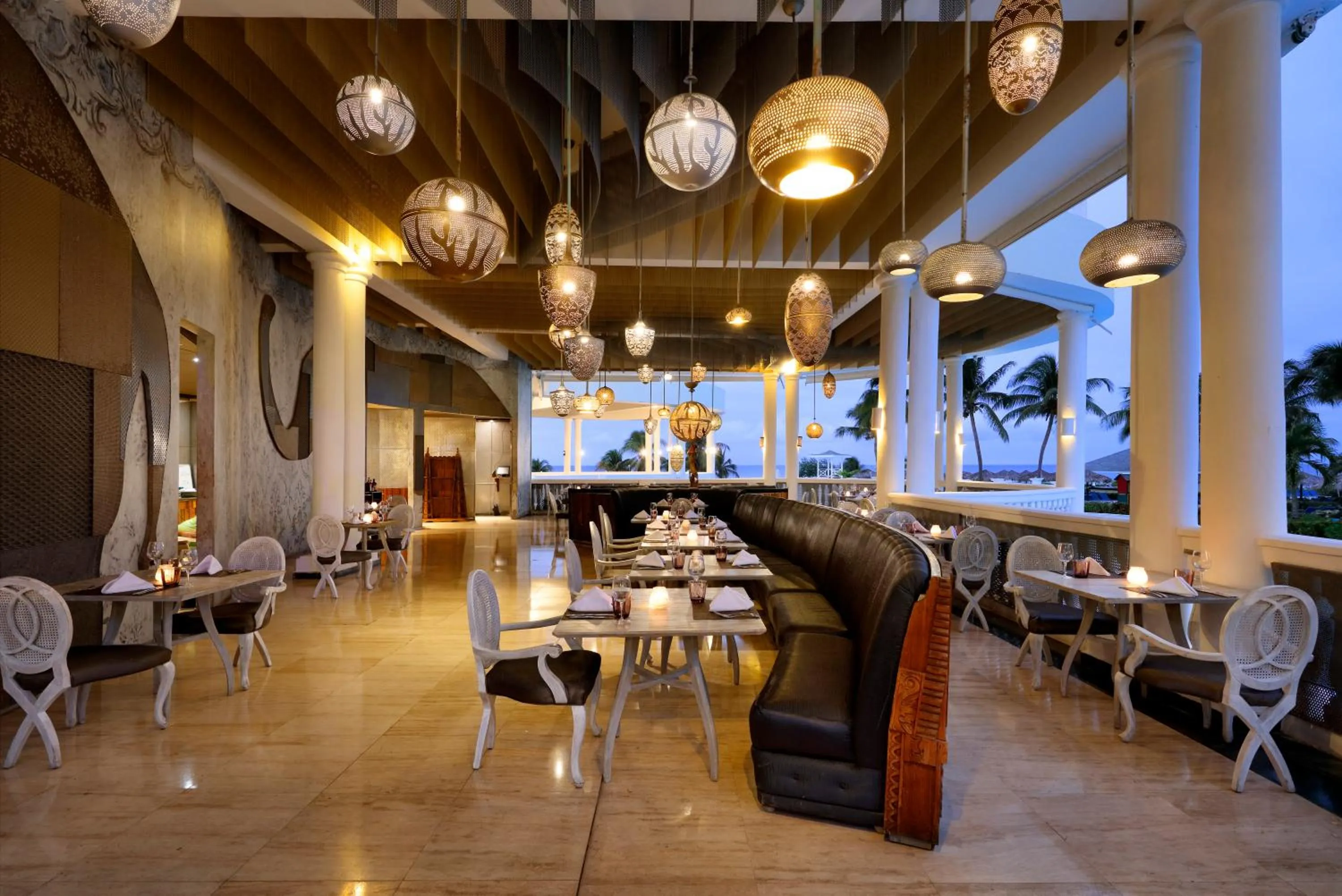 Restaurant/places to eat in The Signature Level at Grand Palladium Lady Hamilton Resort & Spa- All Inclusive