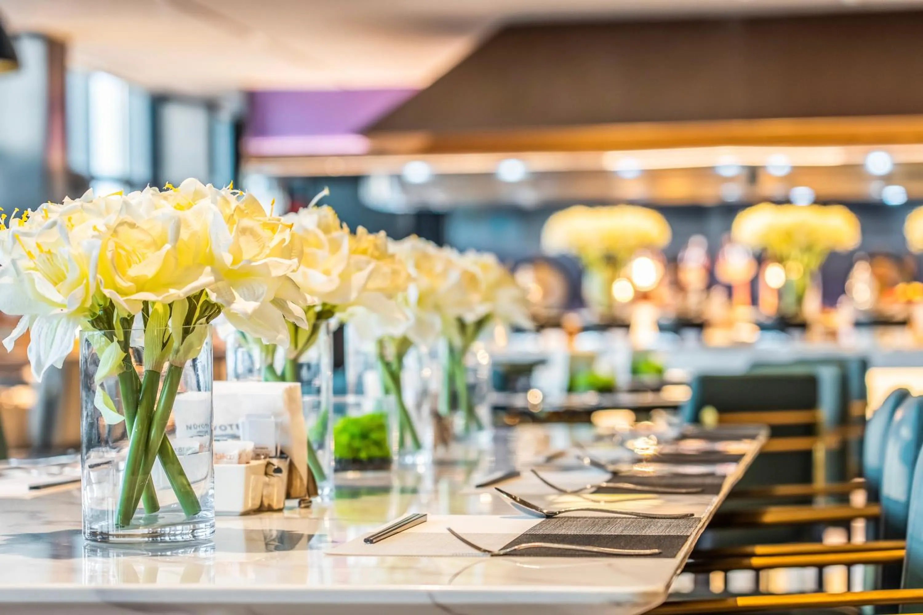 Restaurant/places to eat in Novotel Kunming City Center