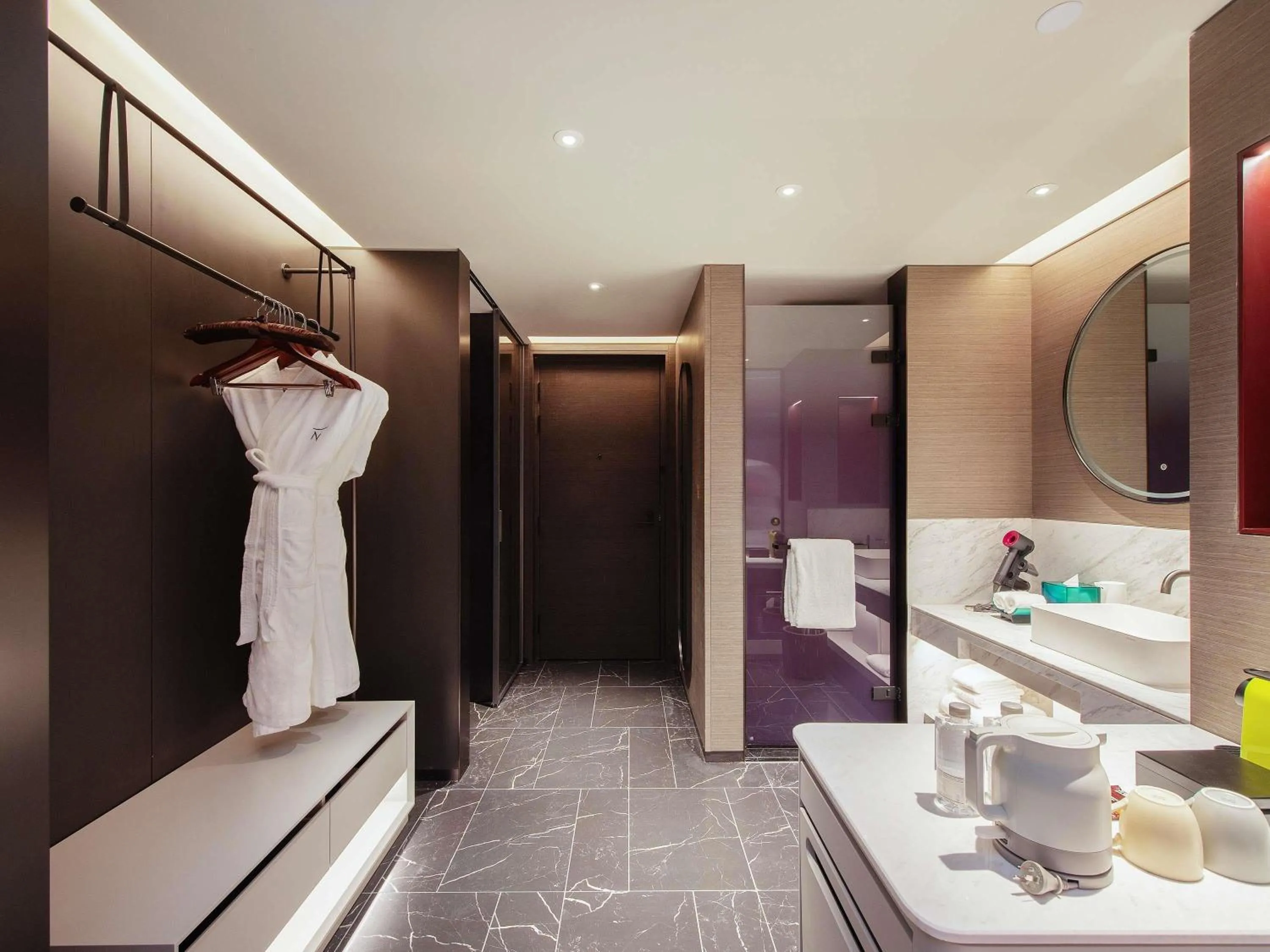 Bedroom in Novotel Kunming City Center