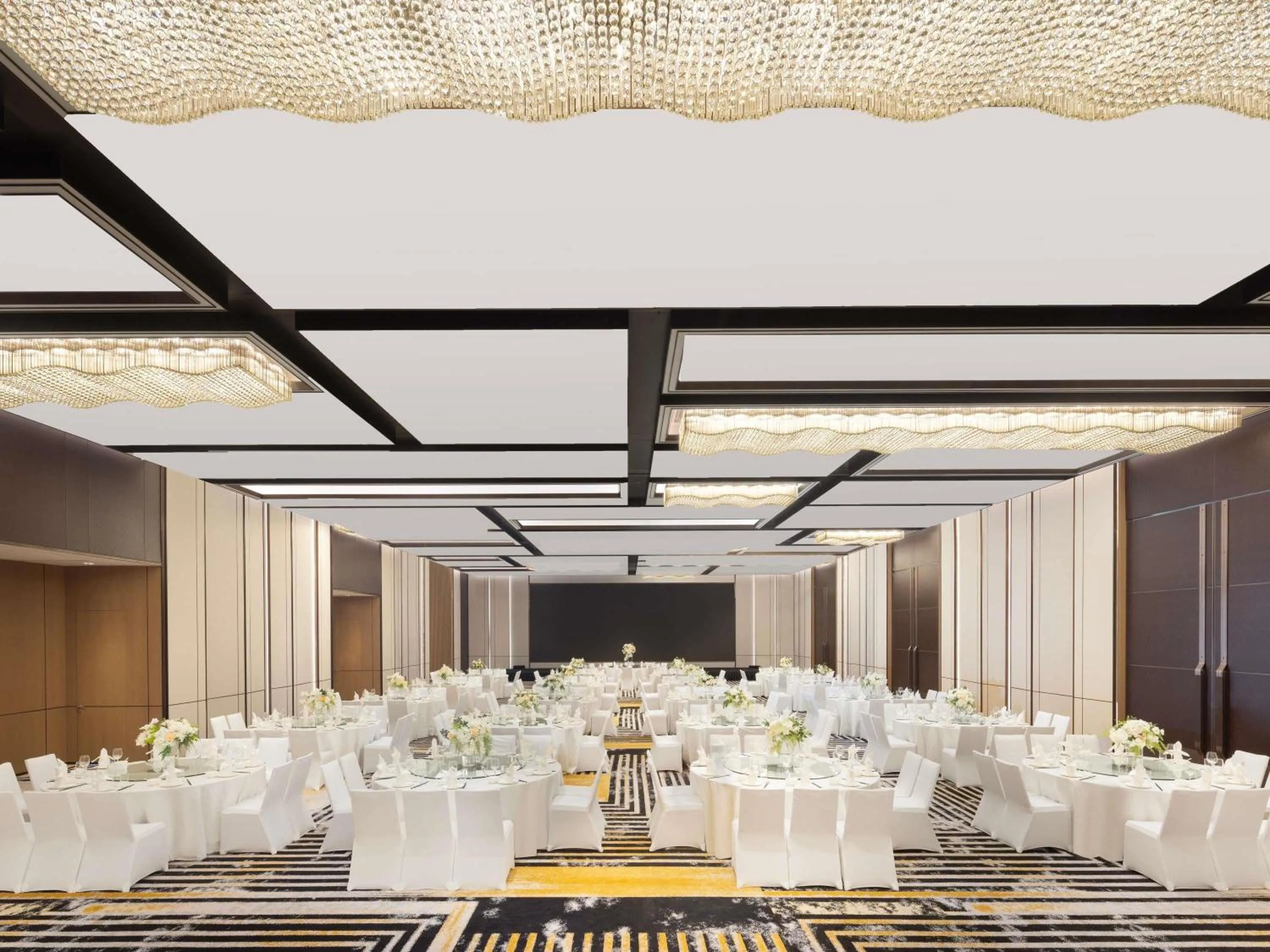 Meeting/conference room in Pullman Taizhou Shenxianju