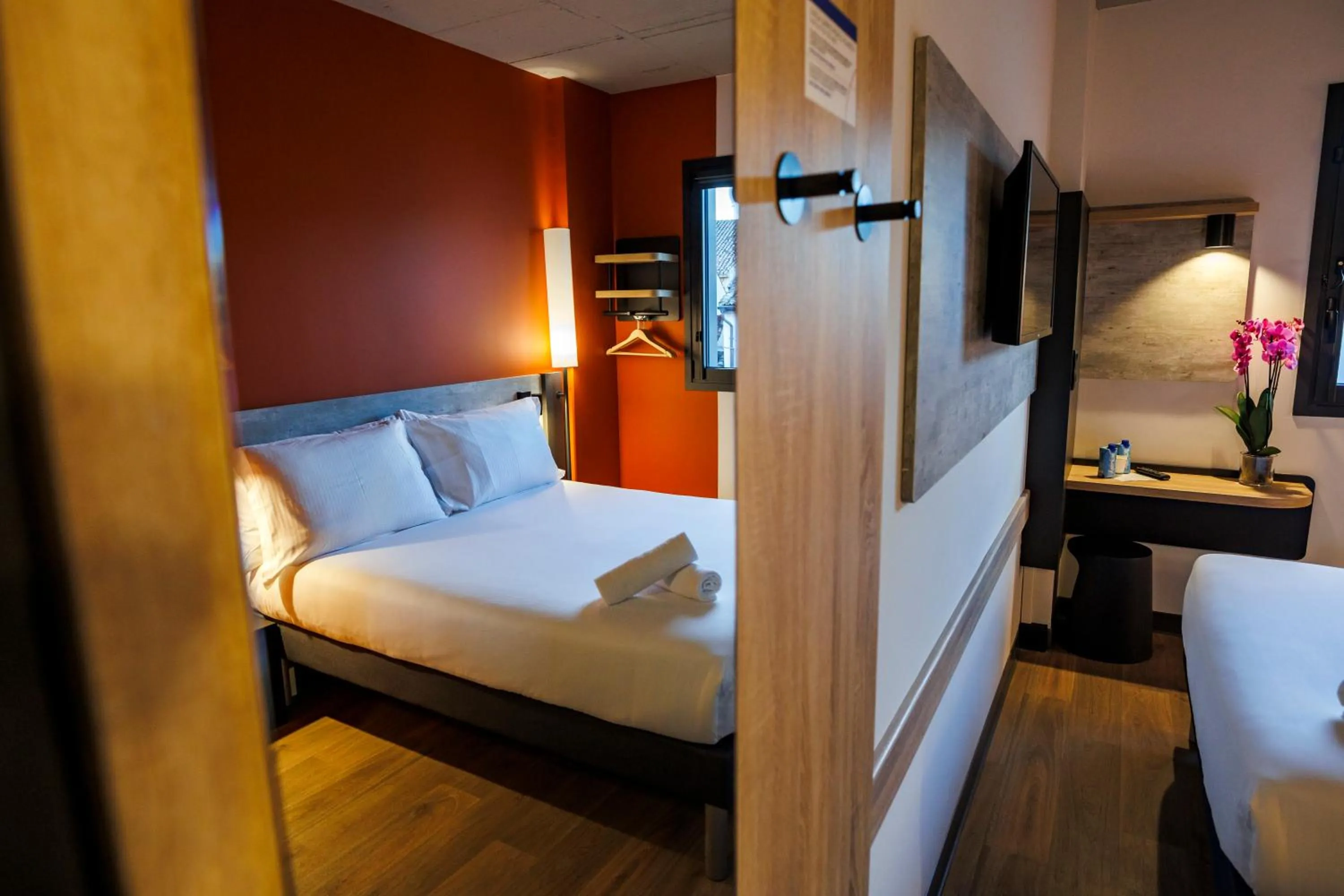 Bed in ibis budget Logroño Centro