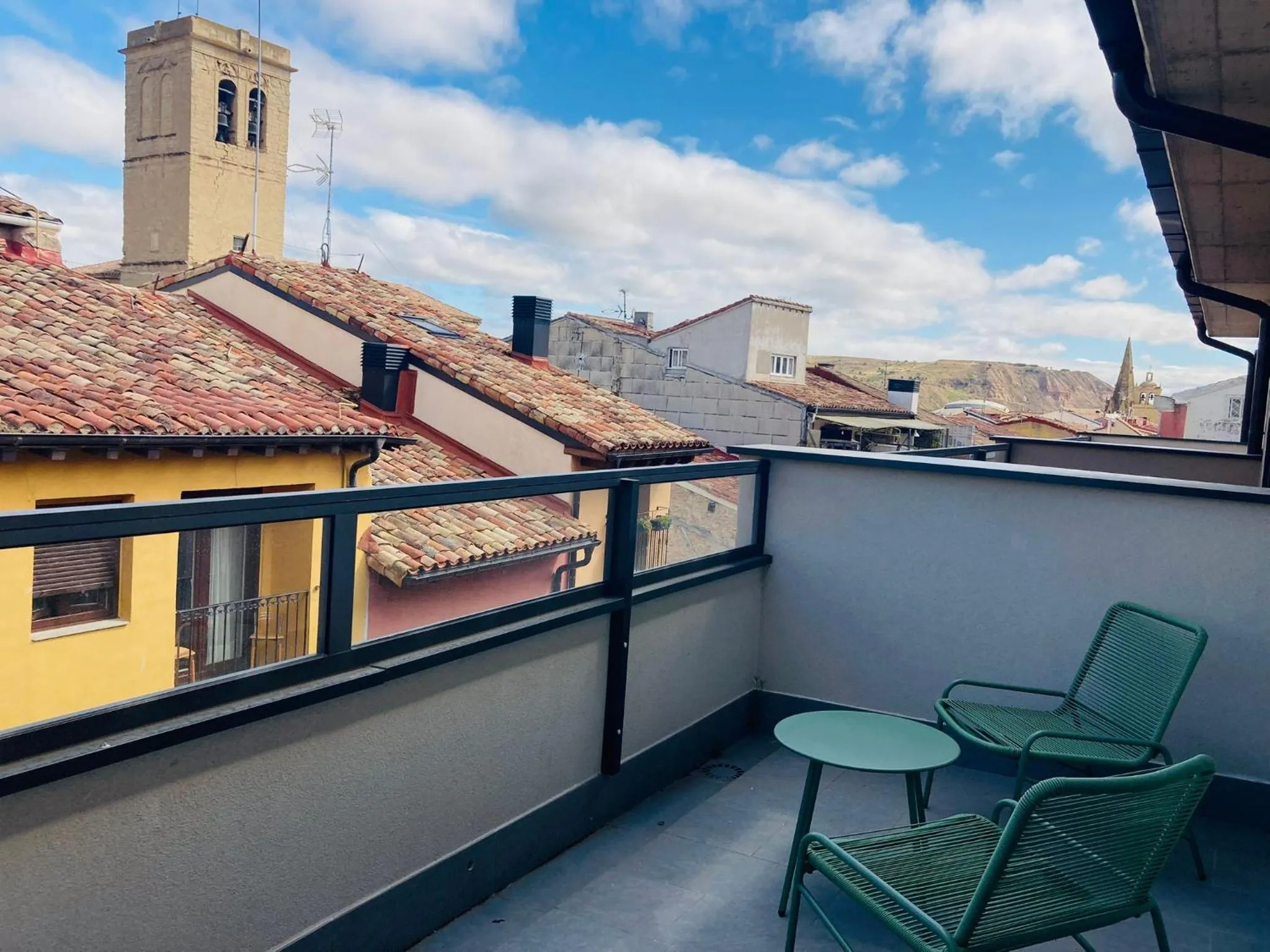 Balcony/Terrace in ibis budget Logroño Centro