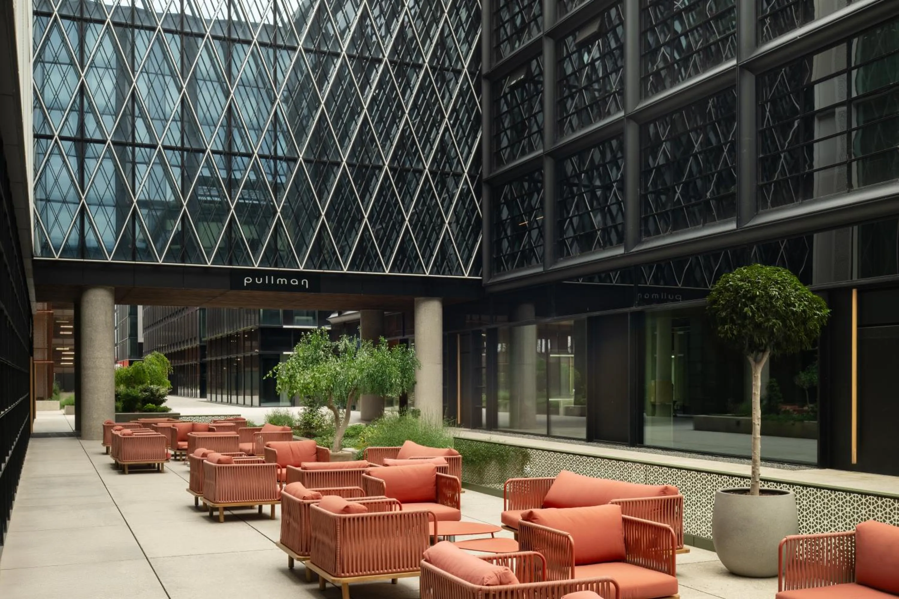 Property building in Pullman Zagreb