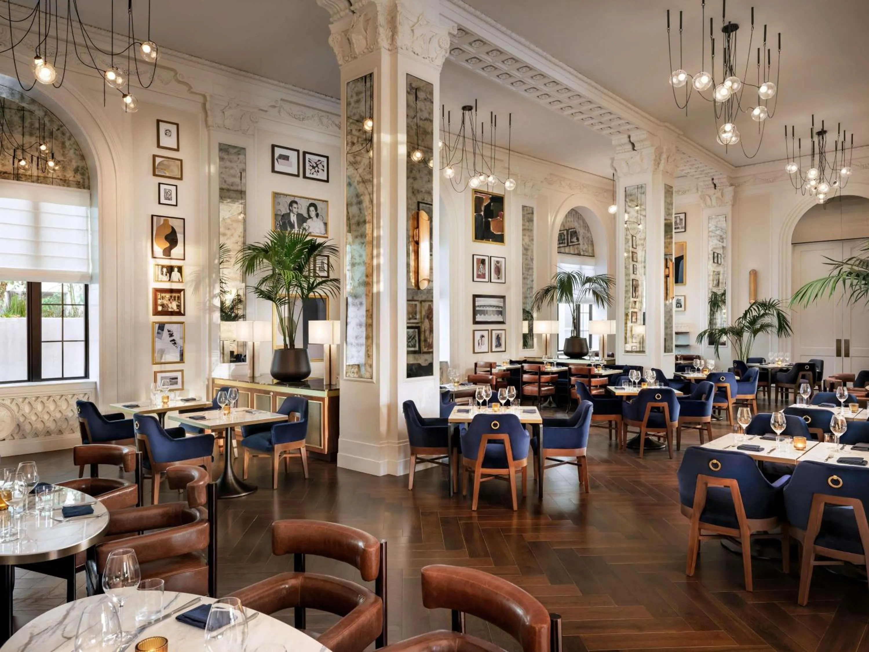 Property building in Fairmont Breakers Long Beach