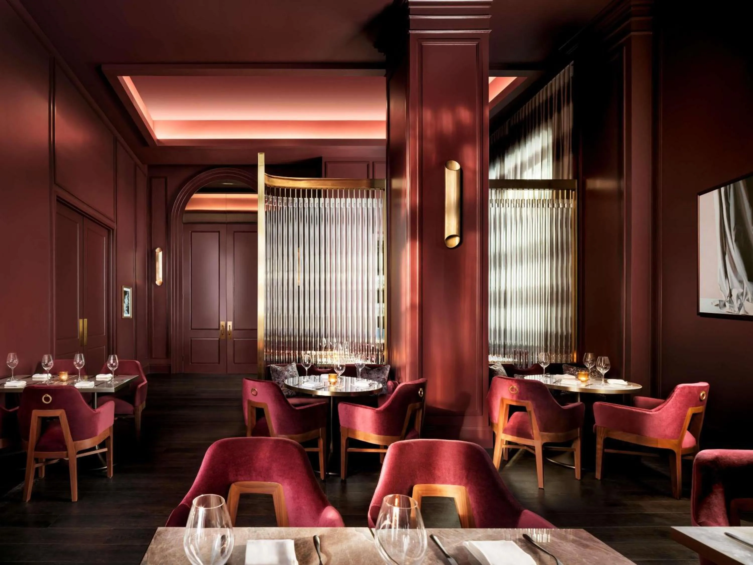 Restaurant/places to eat in Fairmont Breakers Long Beach