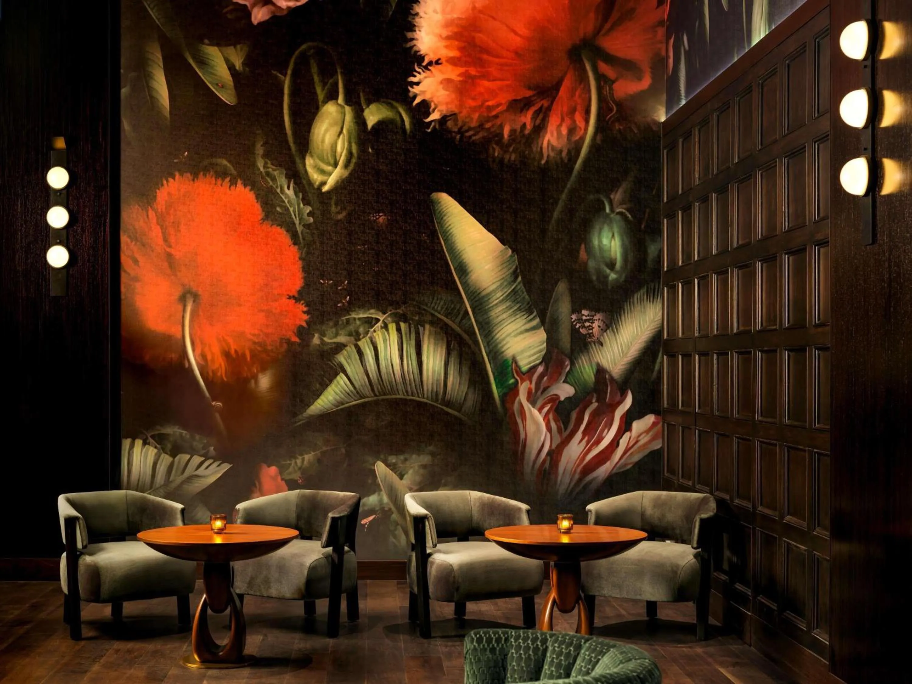 Property building in Fairmont Breakers Long Beach