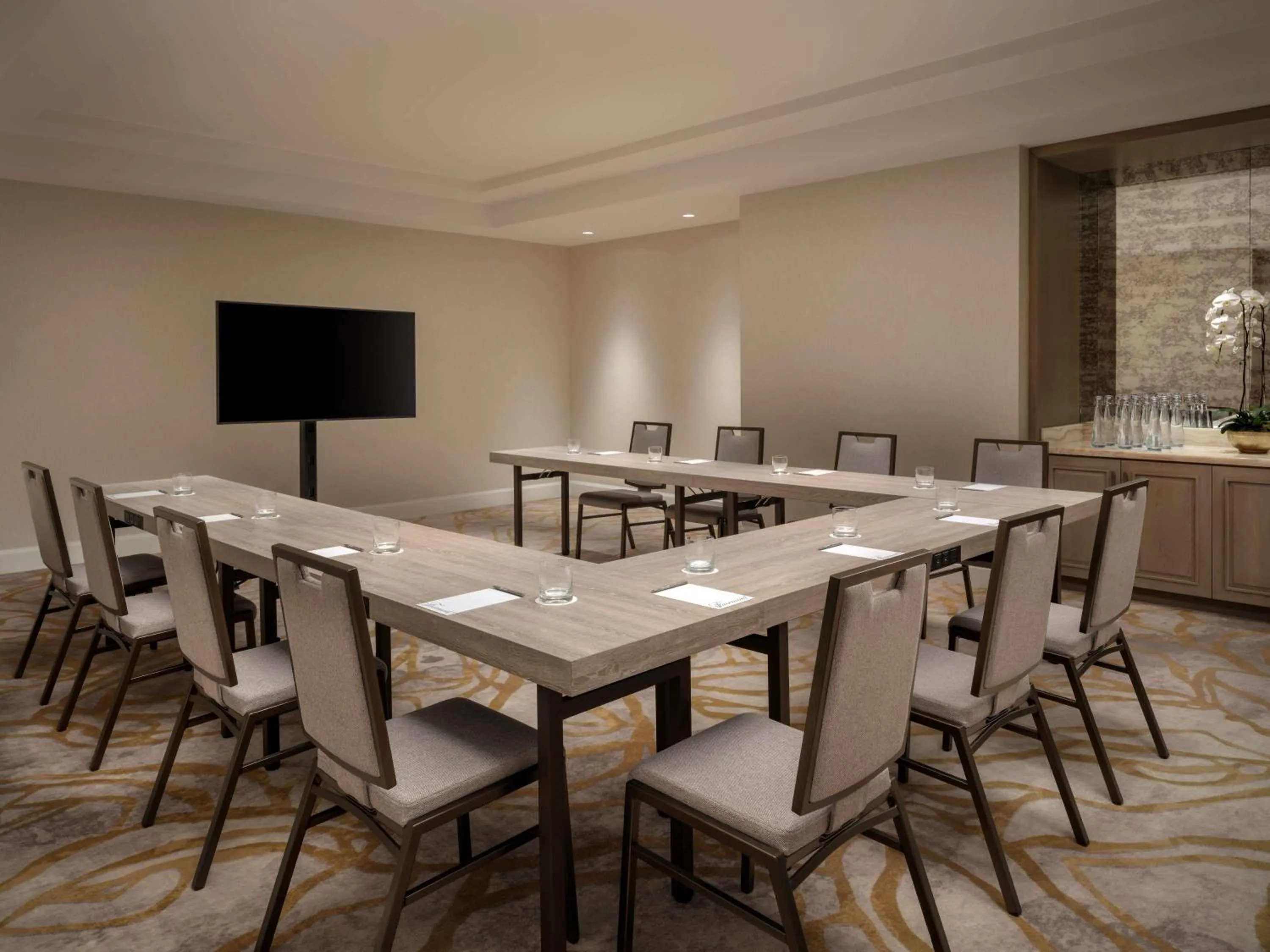 Meeting/conference room in Fairmont Breakers Long Beach