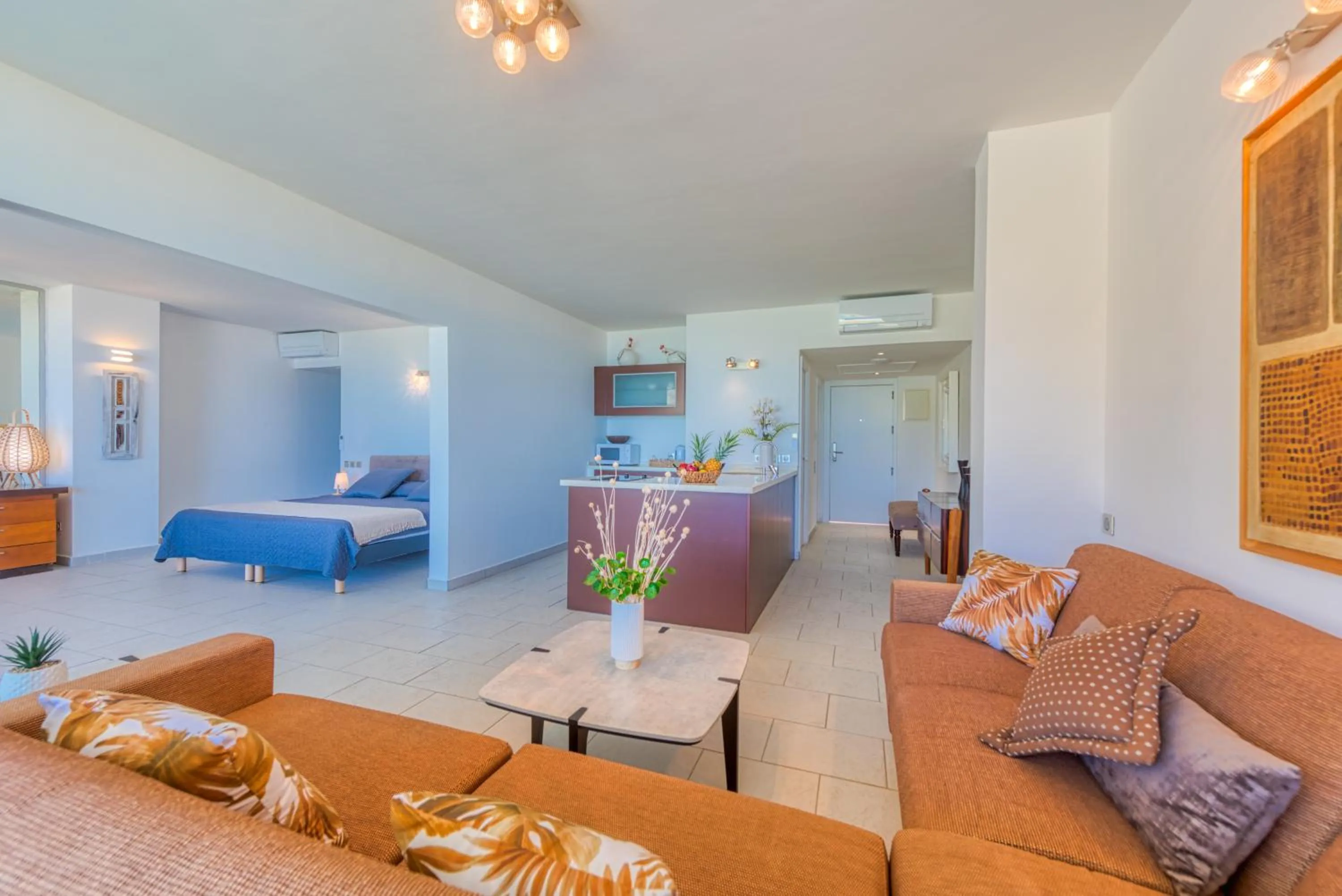 Photo of the whole room in Le Domaine Anse Marcel Beach Resort