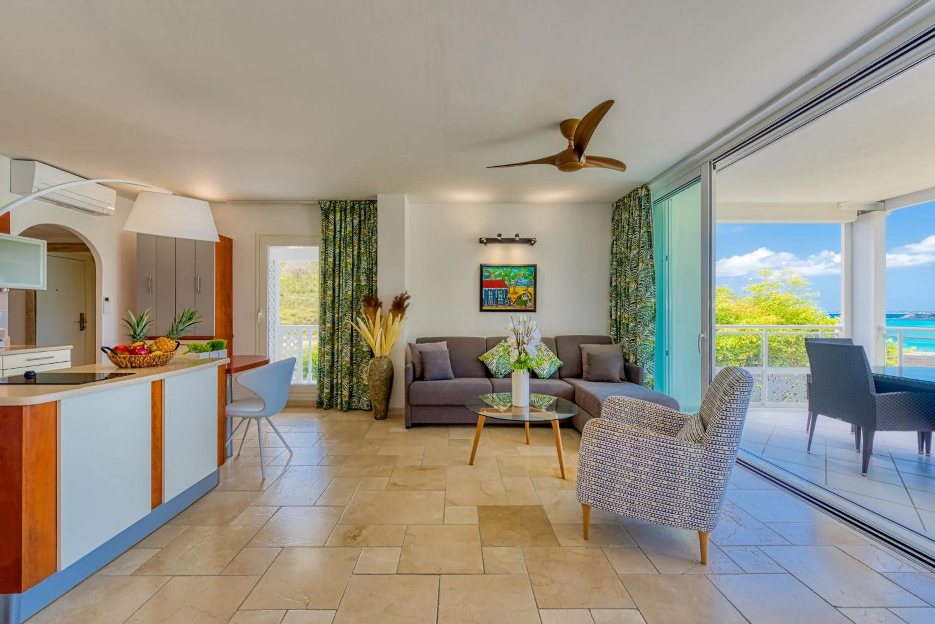 Photo of the whole room in Le Domaine Anse Marcel Beach Resort