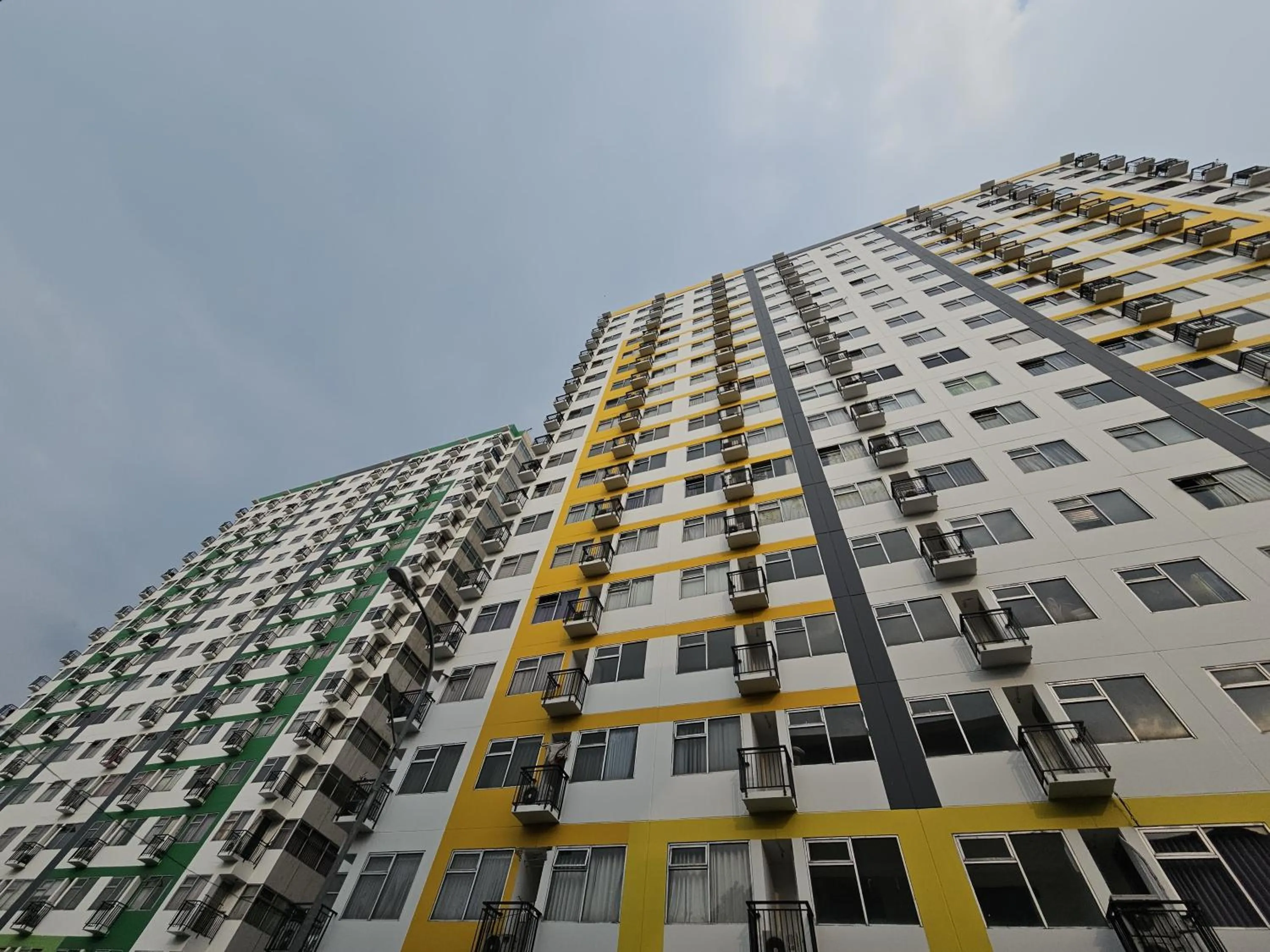 Property building in The Jarrdin Apartment Hotels by Ironman