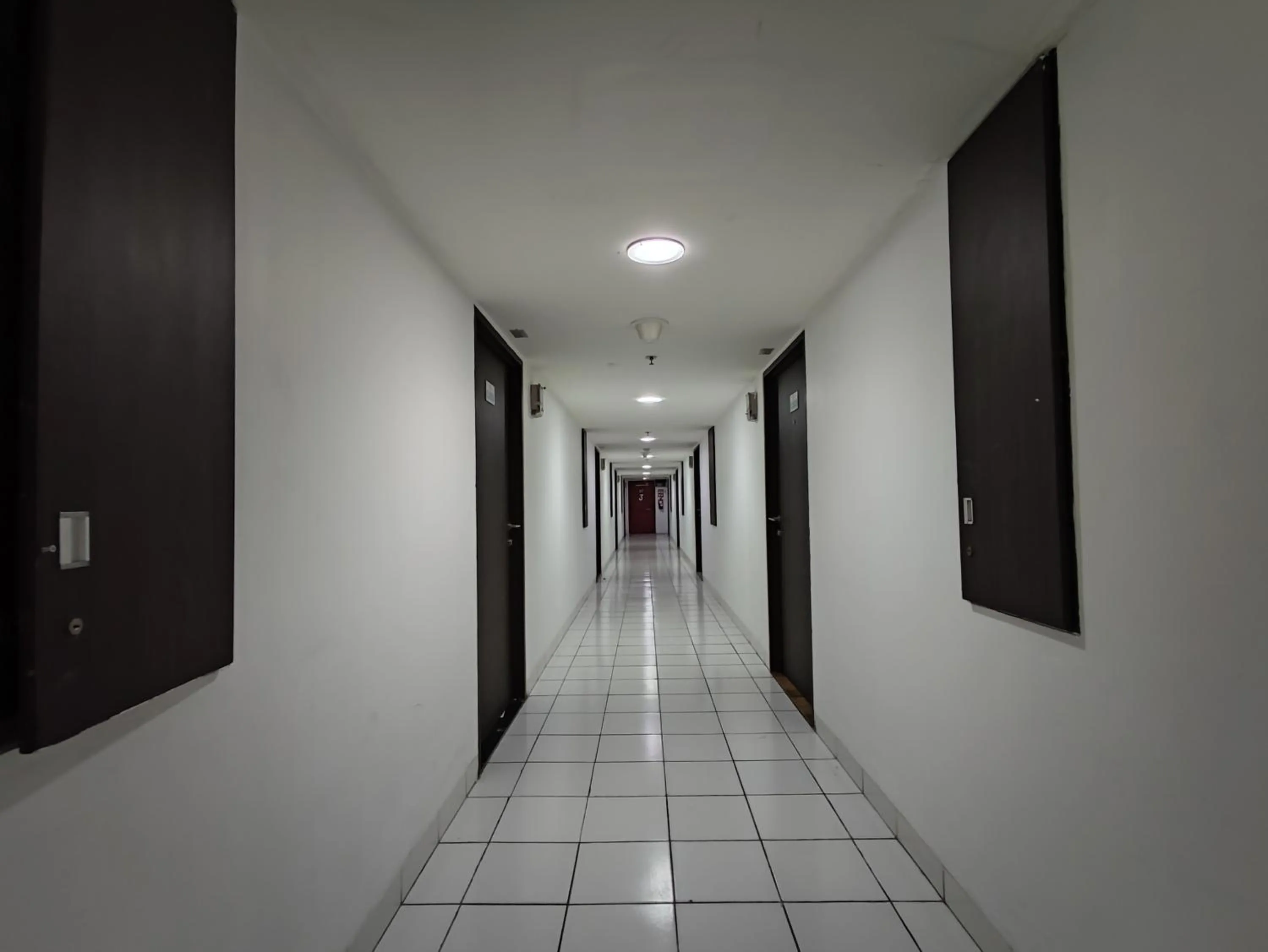 Floor plan in The Jarrdin Apartment Hotels by Ironman