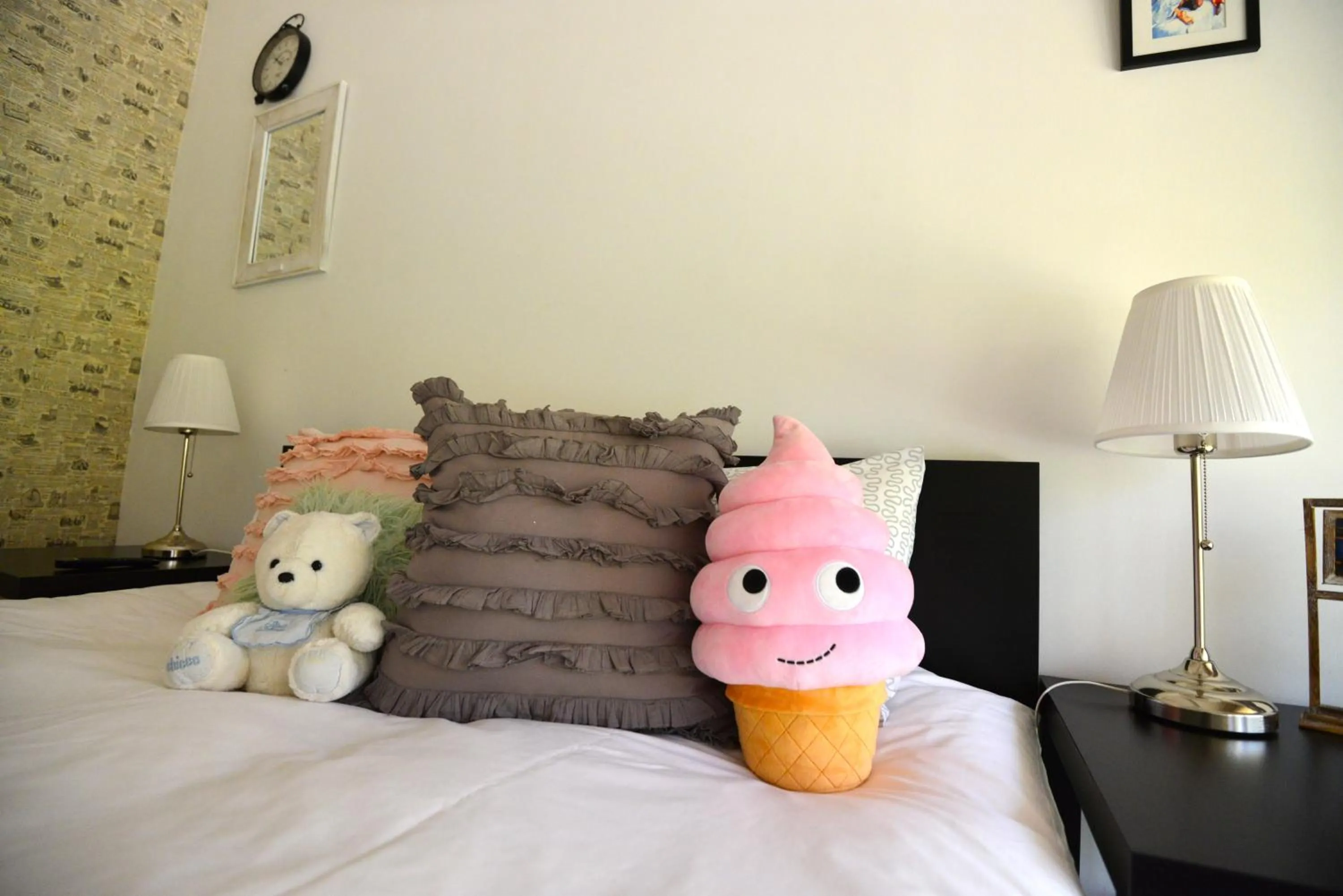 Decorative detail, Bed in Hotel Biscuit