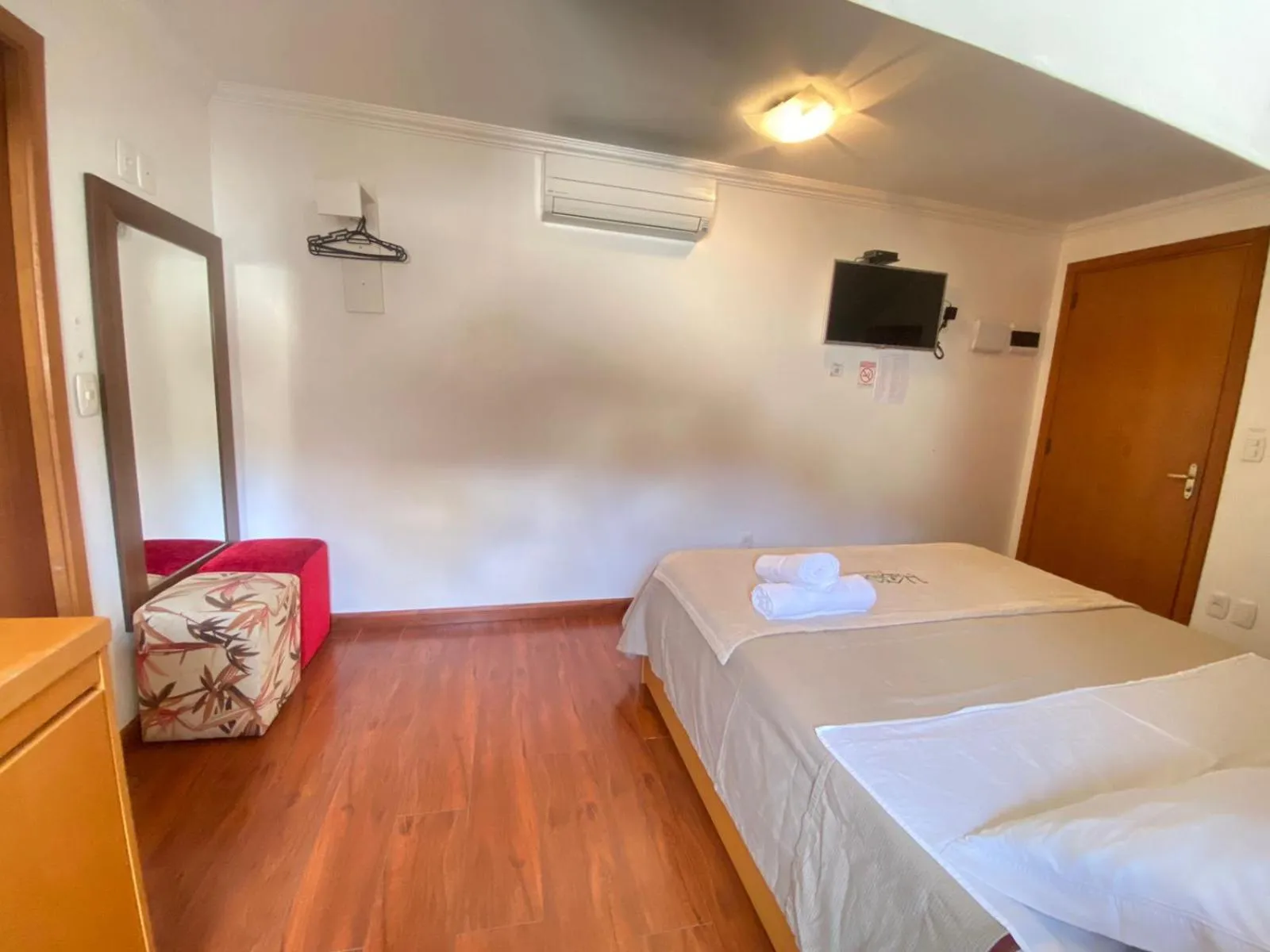 Bedroom, Bed in Pousada Habitue