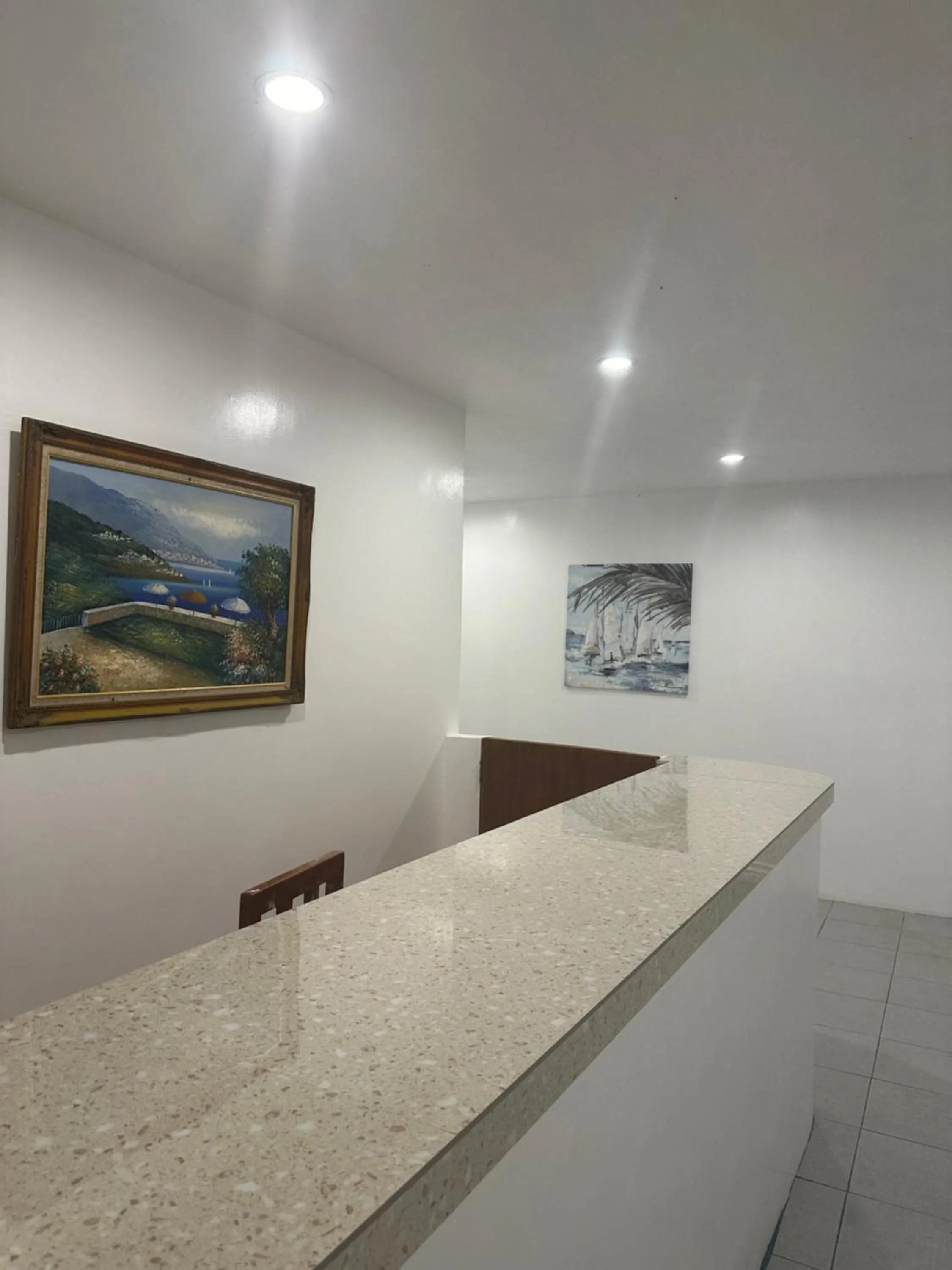 Gracey Dive Resort and Restaurant