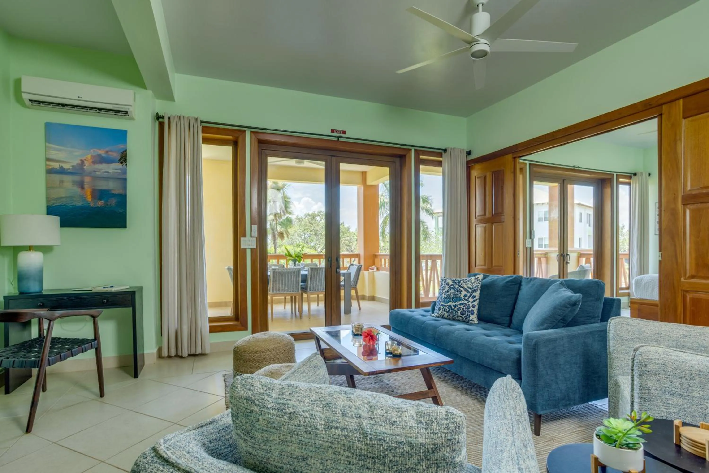 Living room in Marazul Belize