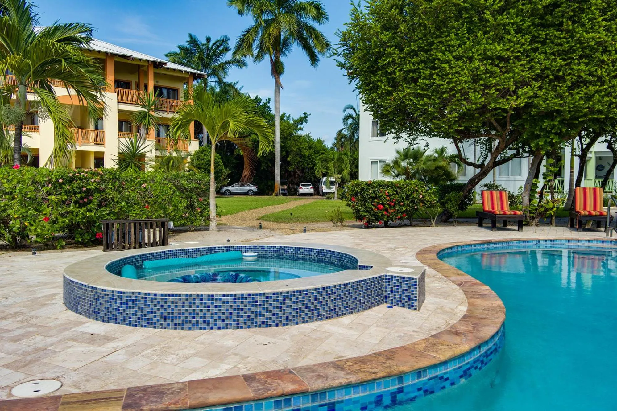 Hot Tub in Marazul Belize