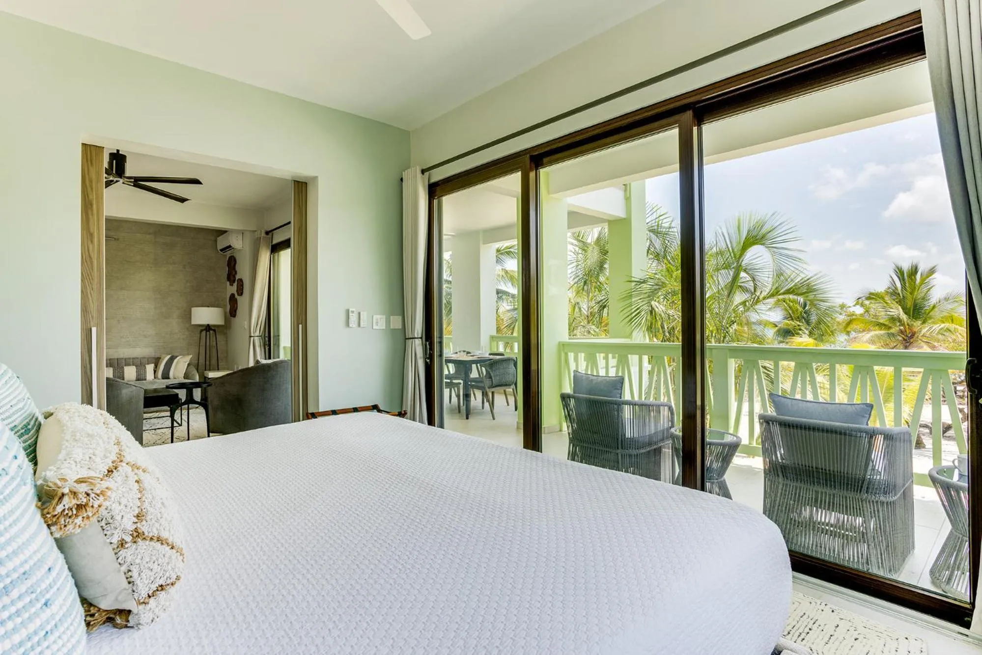 Bed in Marazul Belize