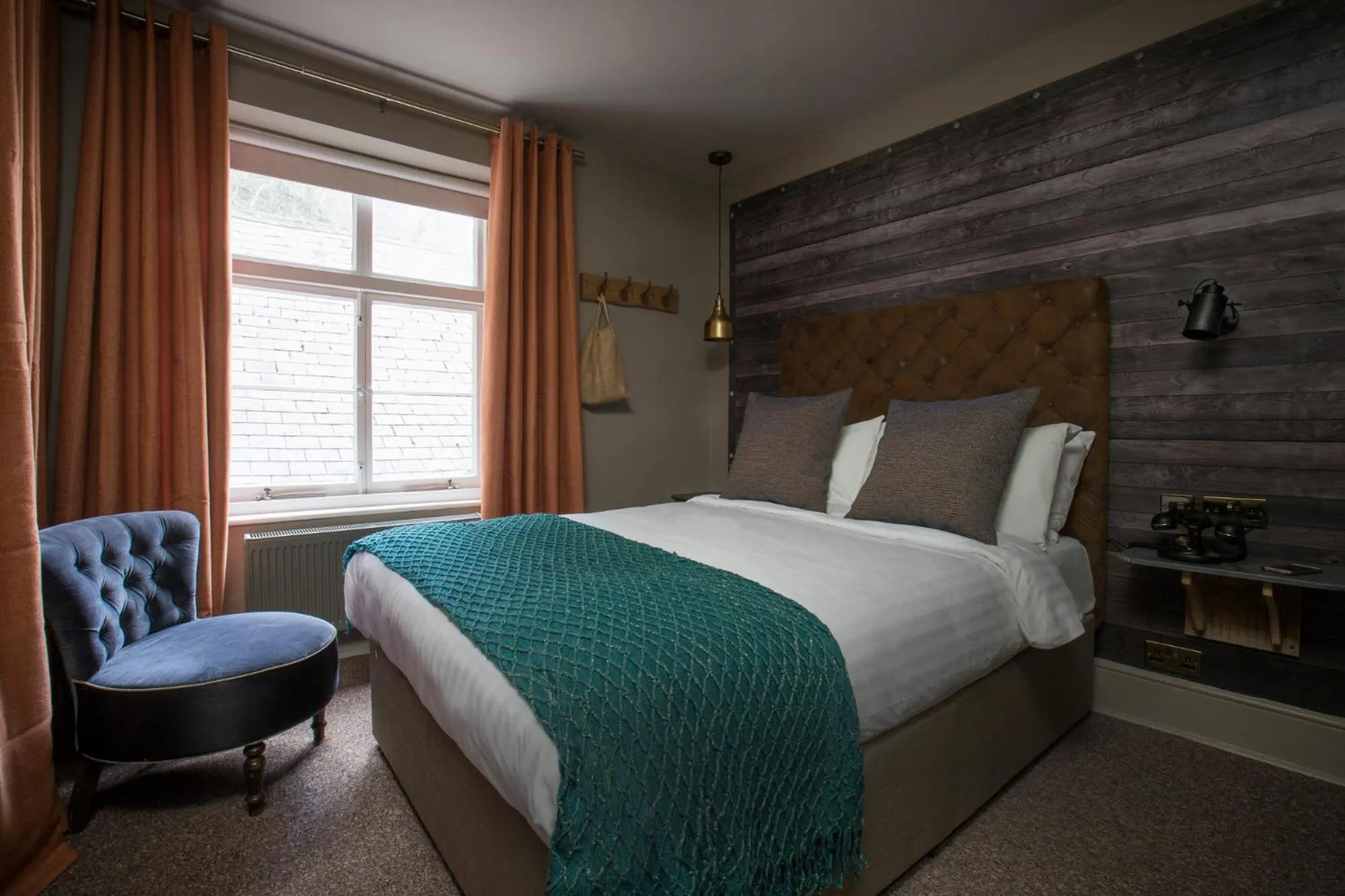 Bedroom, Bed in The Bath Hotel