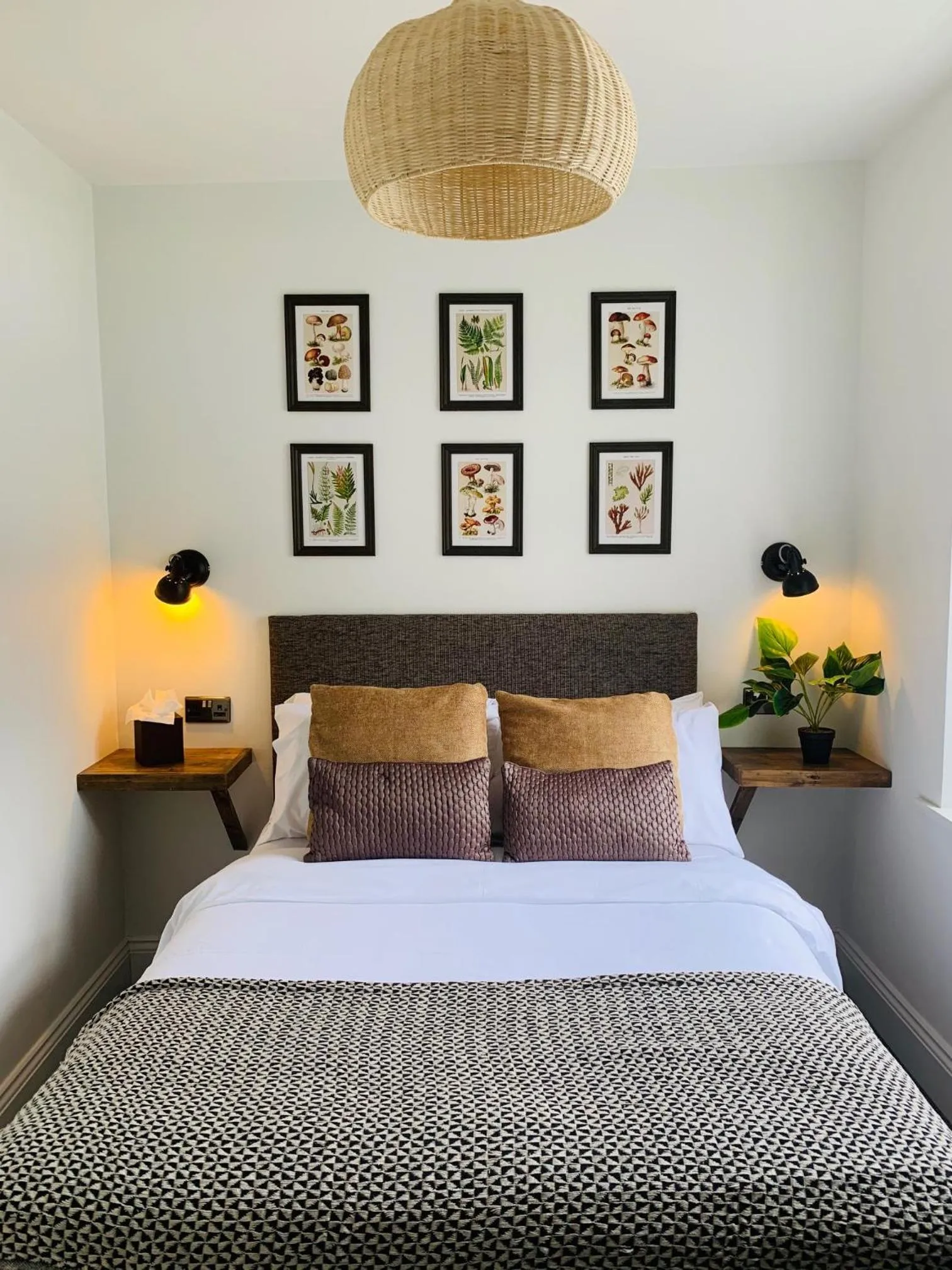 Bed in The Bath Hotel