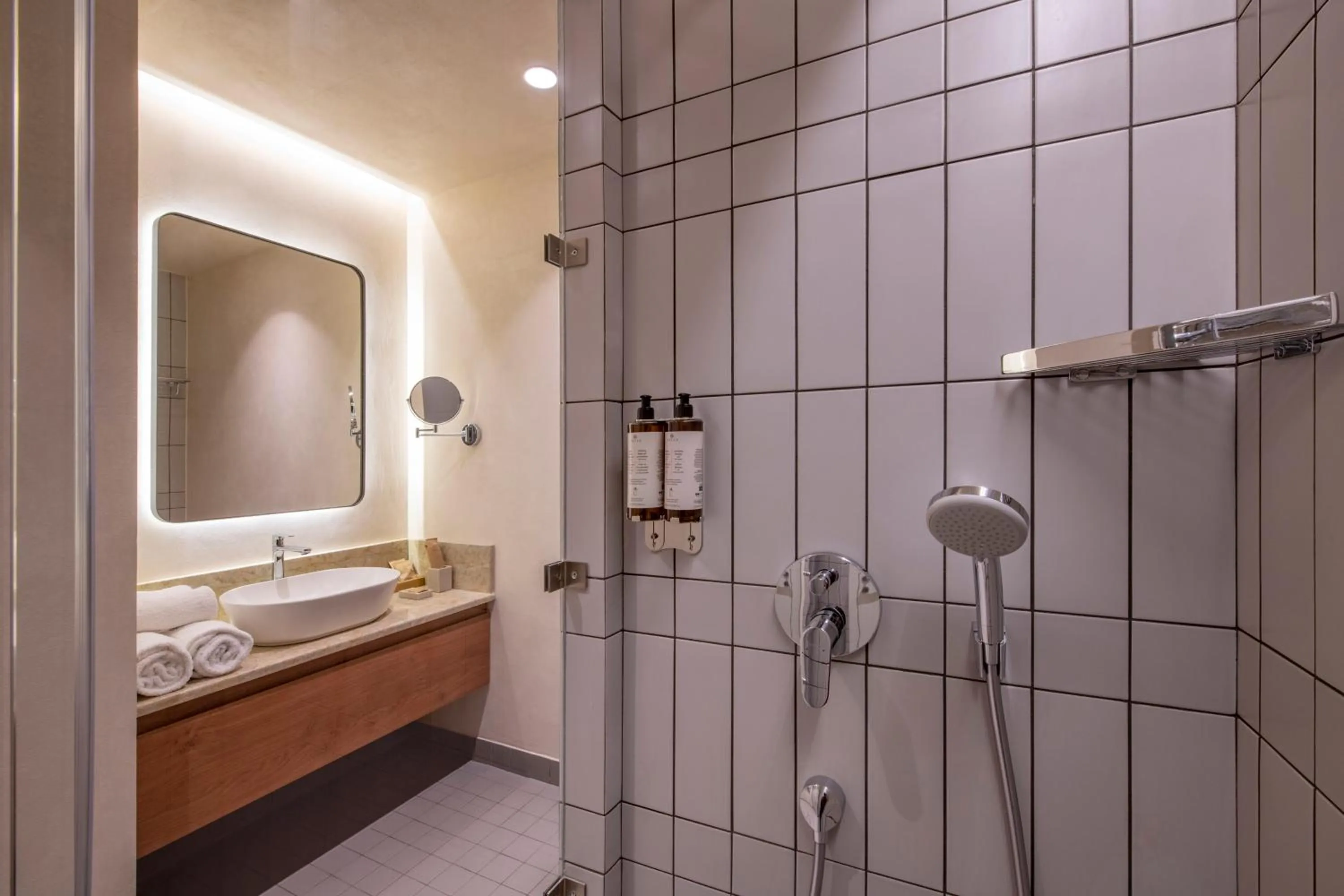 Shower in Kvareli Lake Resort