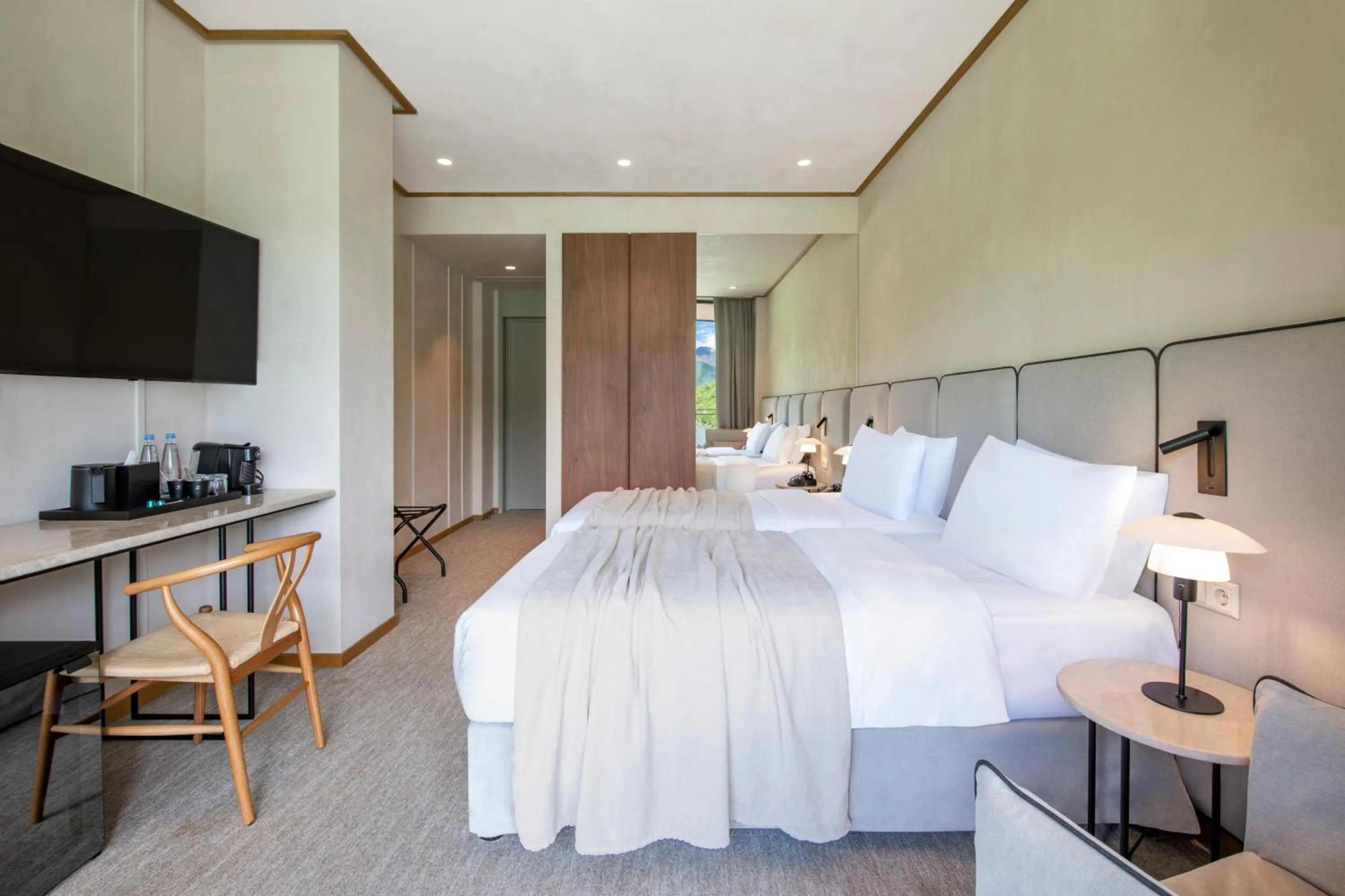 Lake view, Bed in Kvareli Lake Resort