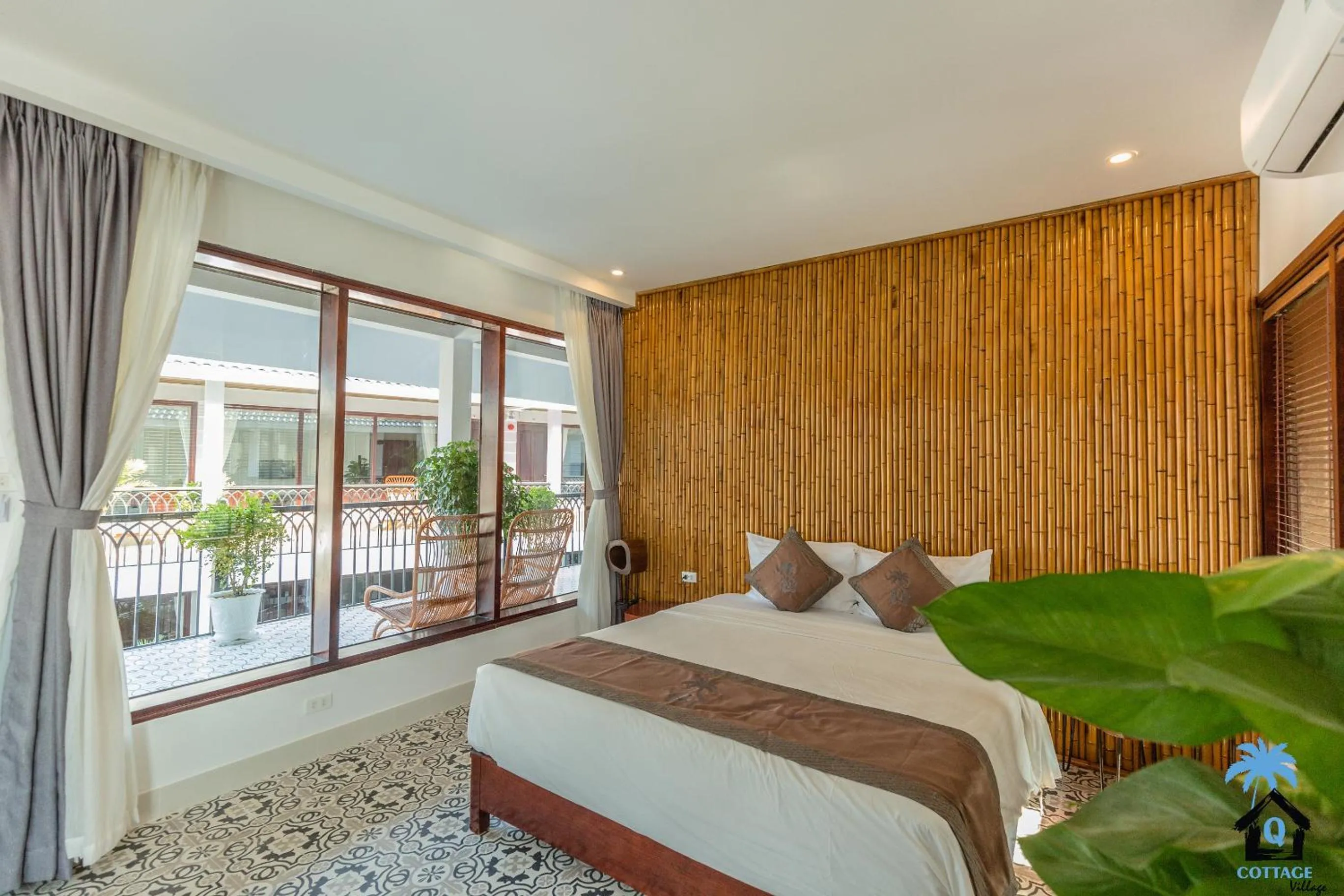 Photo of the whole room, Bed in Cottage Village