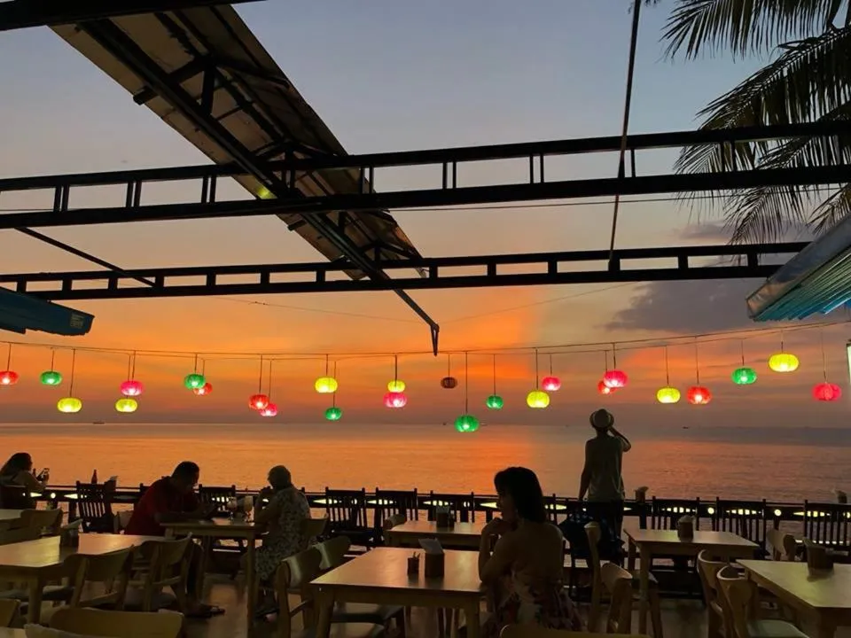 Lounge or bar in Orange Resort