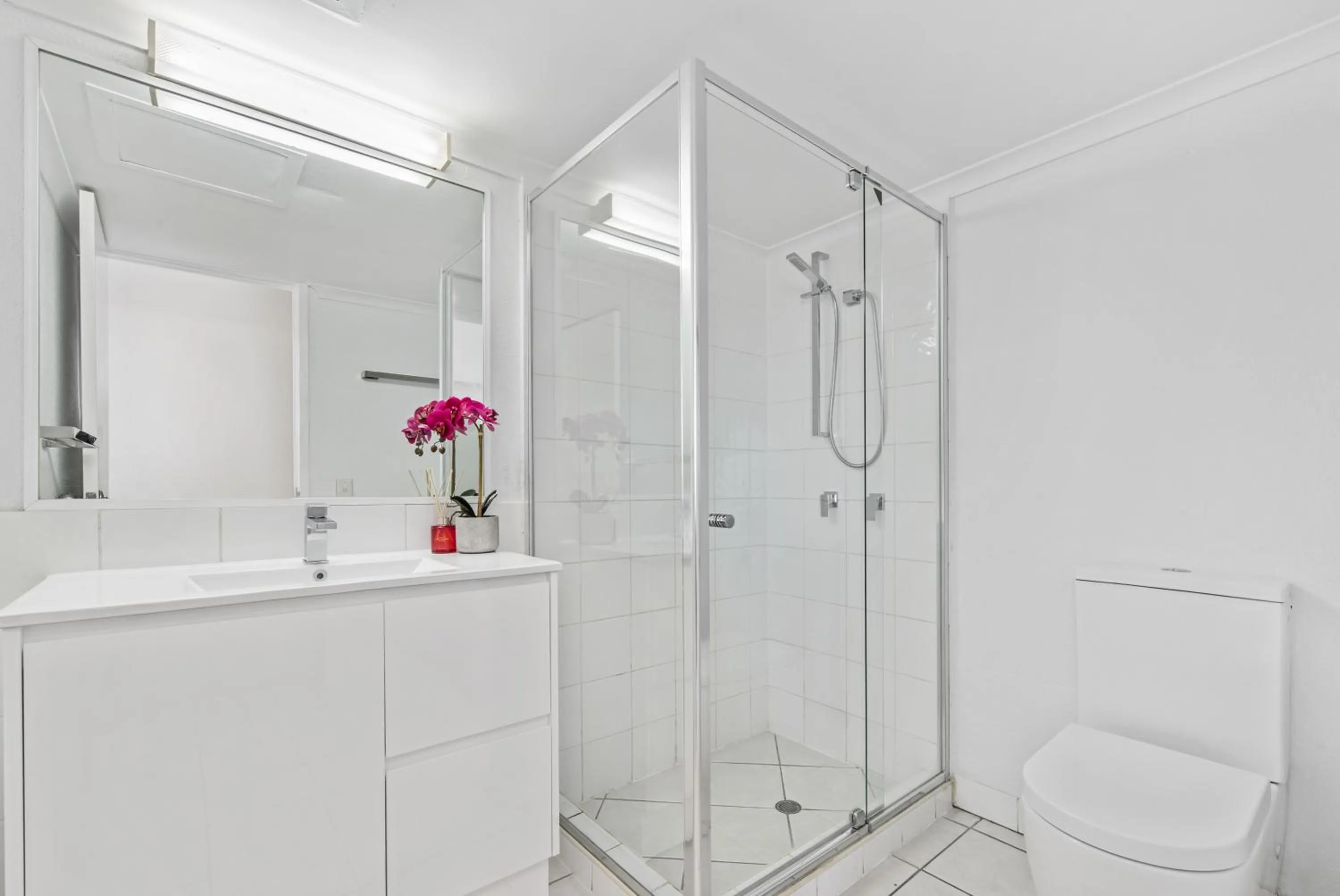 Bathroom in Mylos Holiday Apartments