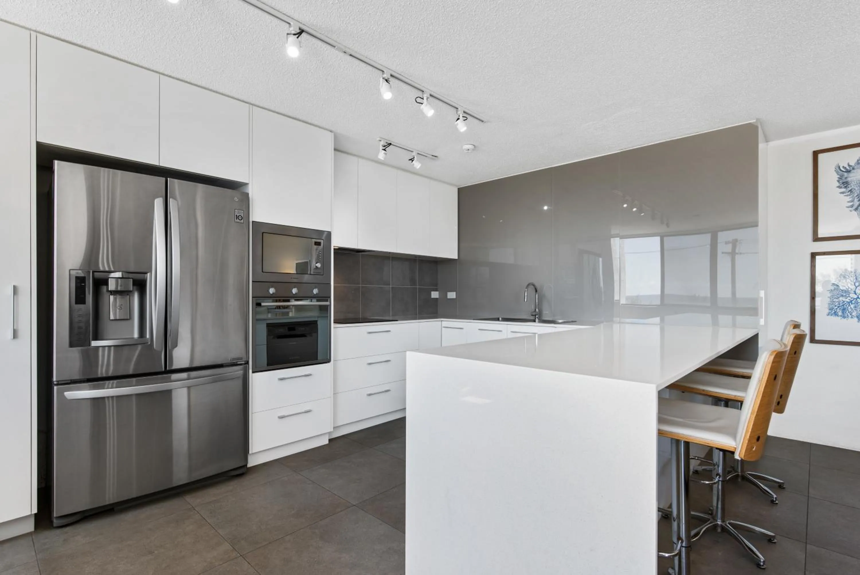 Kitchen or kitchenette in Mylos Holiday Apartments