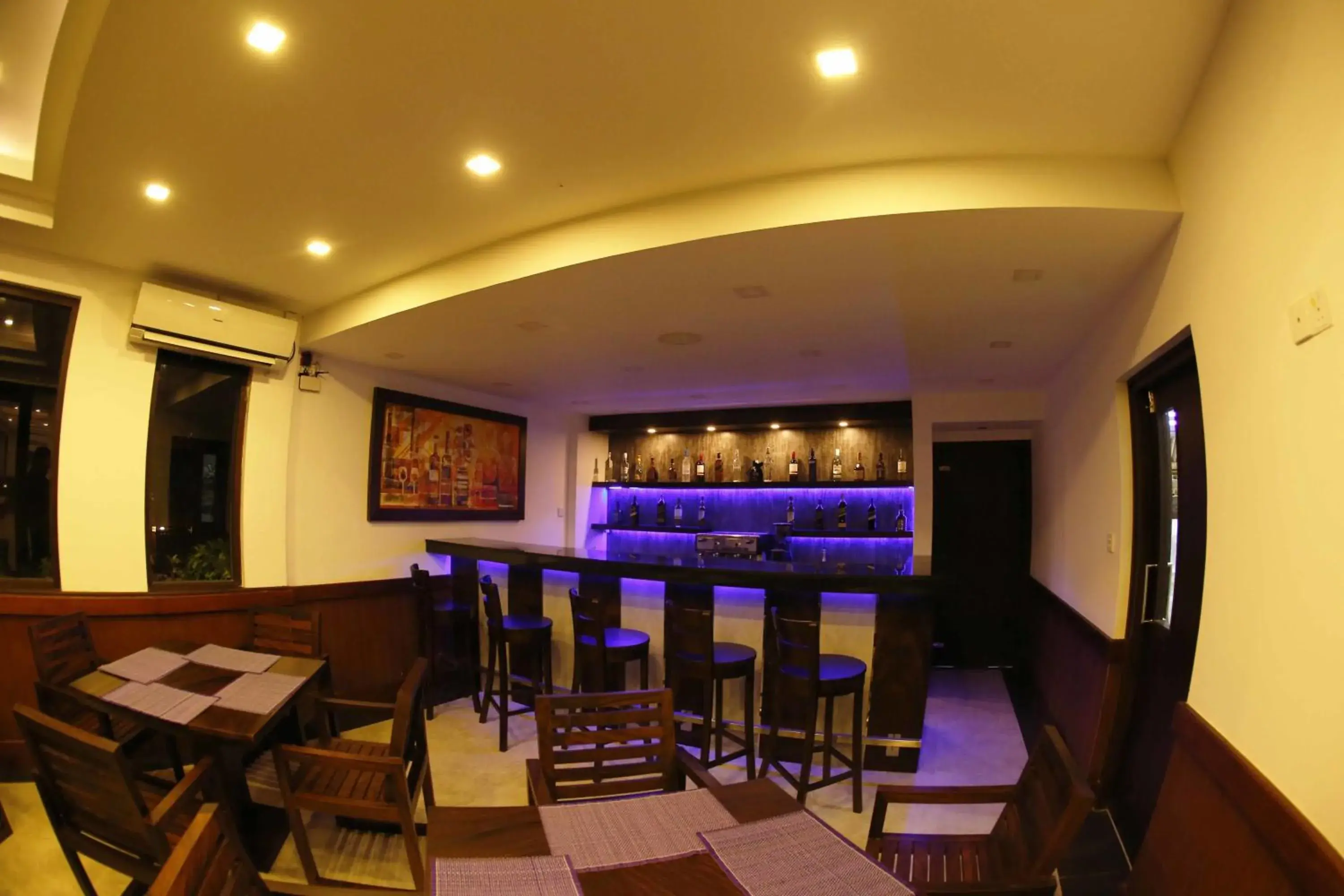 Deluxe Double Room with Balcony and Sea View in Blue Beach Hotel Deluxe Double Room with Balcony and Sea View in Blue Beach Hotel