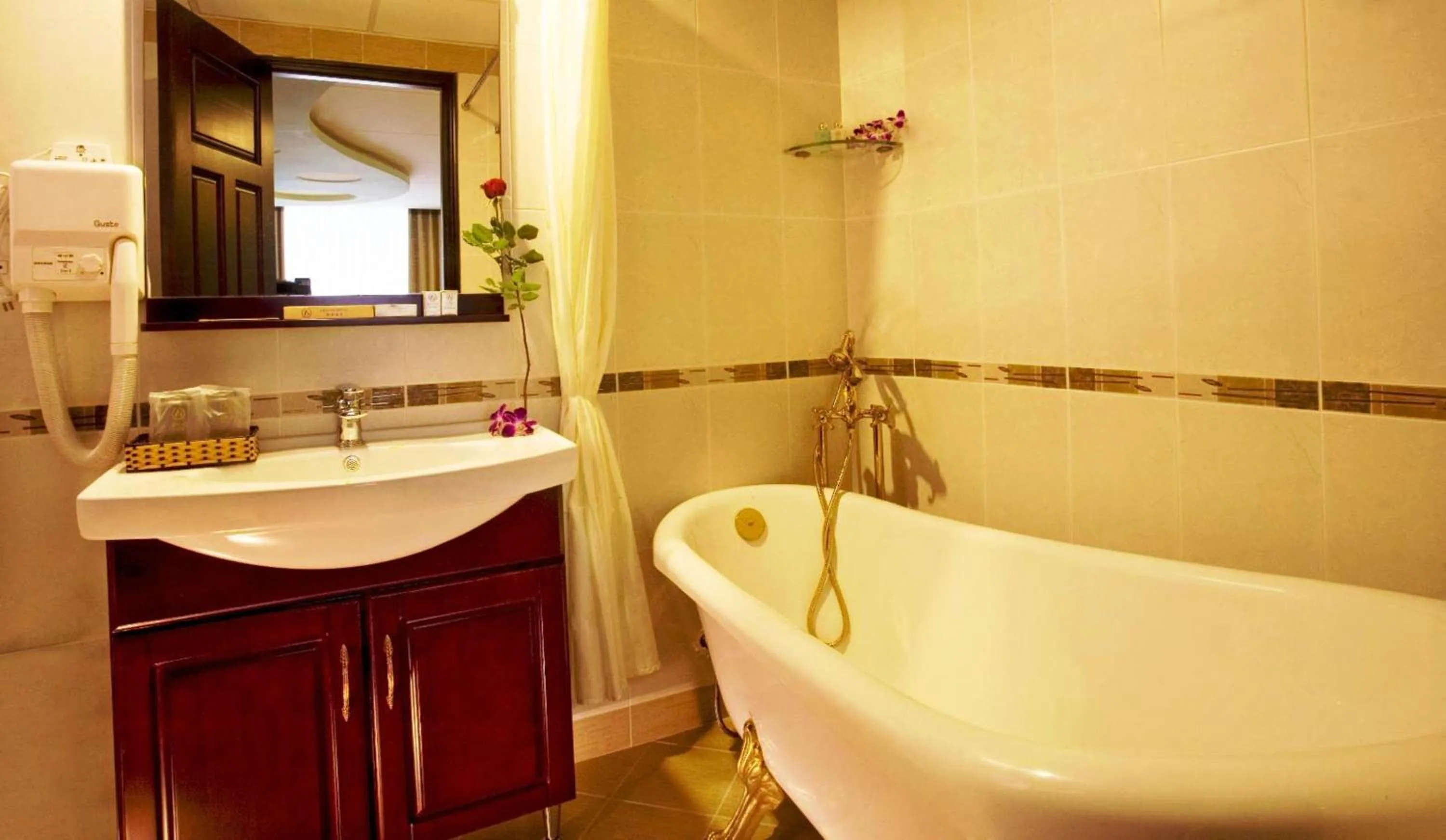 Decorative detail in Lien An Sai Gon Hotel