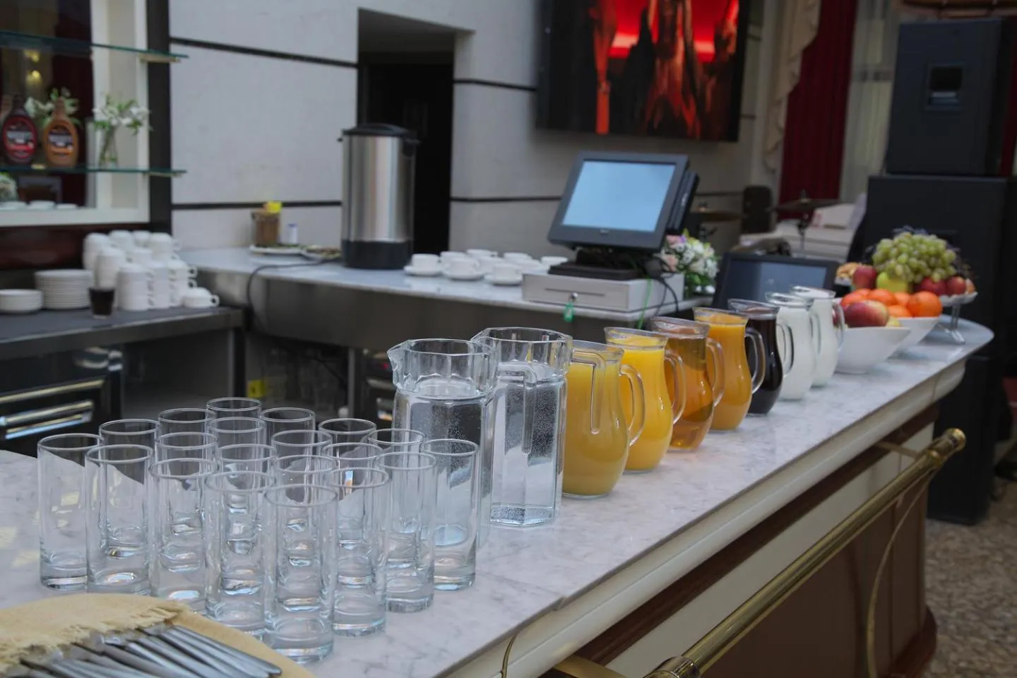 Food and drinks in Grand Voyage Hotel